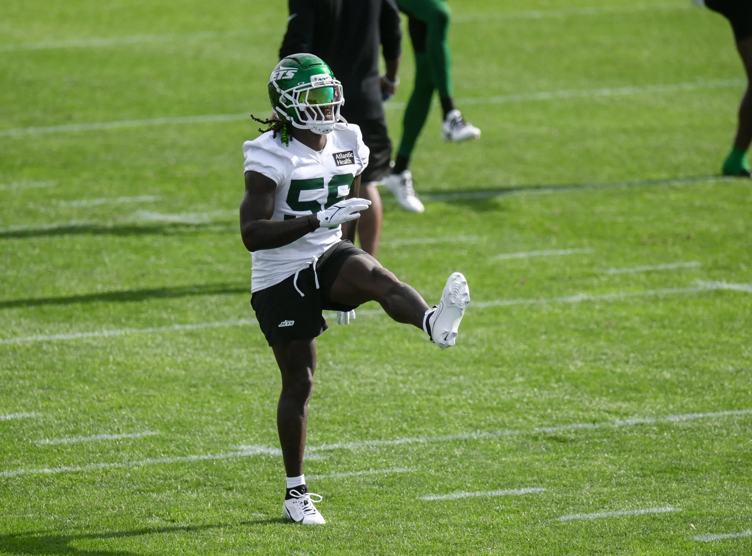 Jets’ Defensive Overhaul Deepens as Quincy Williams Loses Starting Role