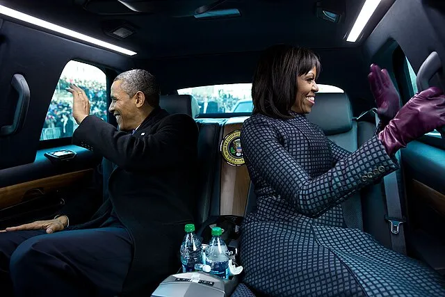 White House Photo by Pete Souza) on Wikimedia Commons