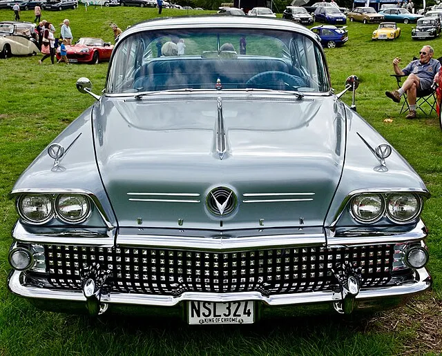 Steve Glover on Wikimedia Commons