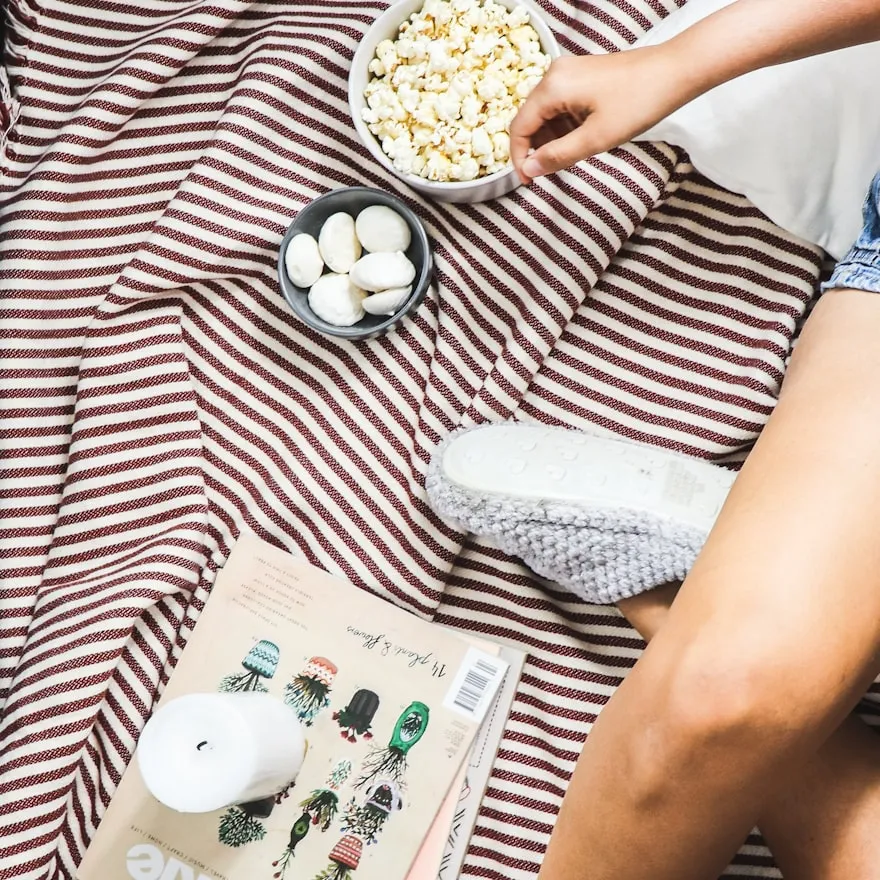  S O C I A L . C U T from Unsplash