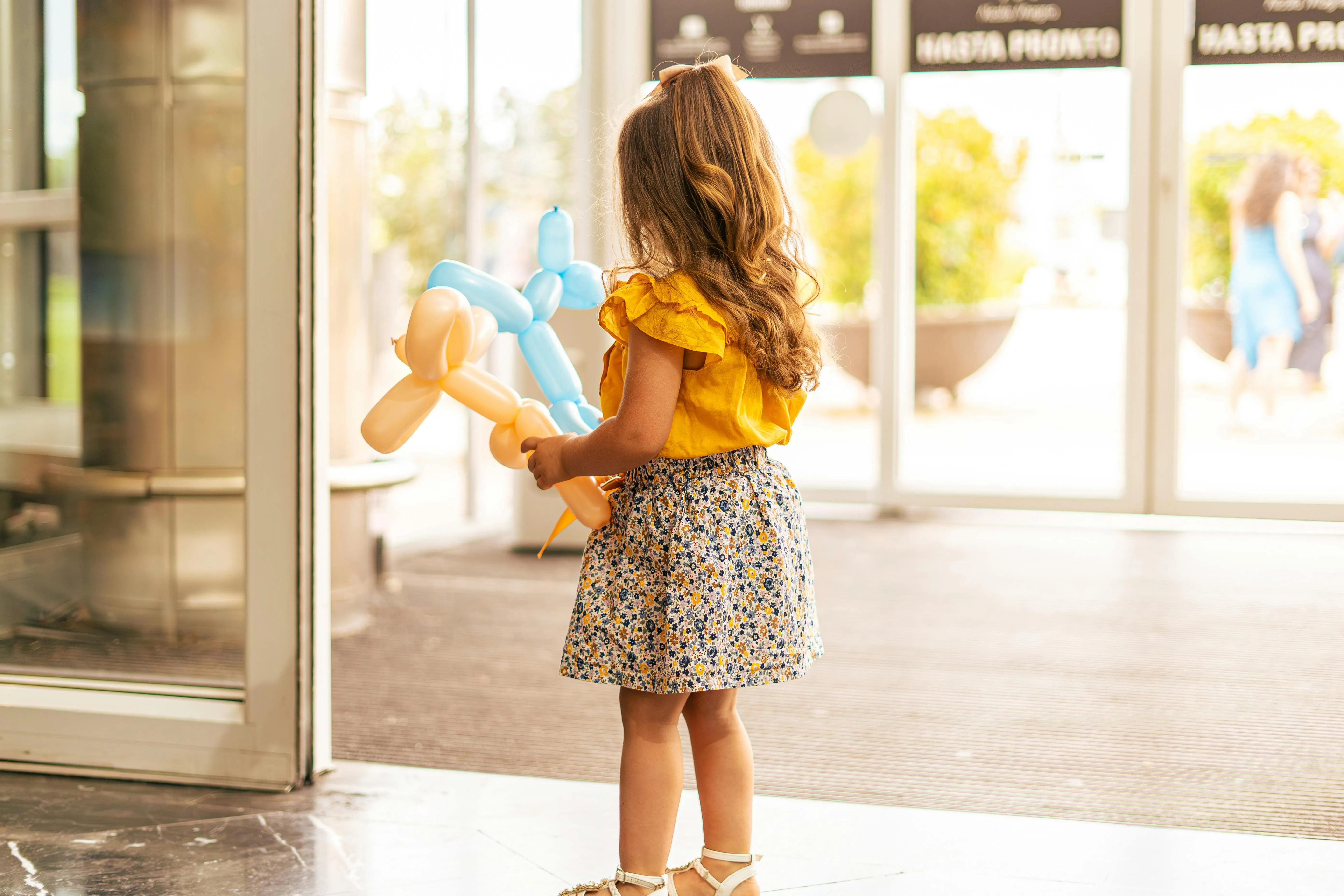 13 Times You Got Lost in a Department Store as a Kid