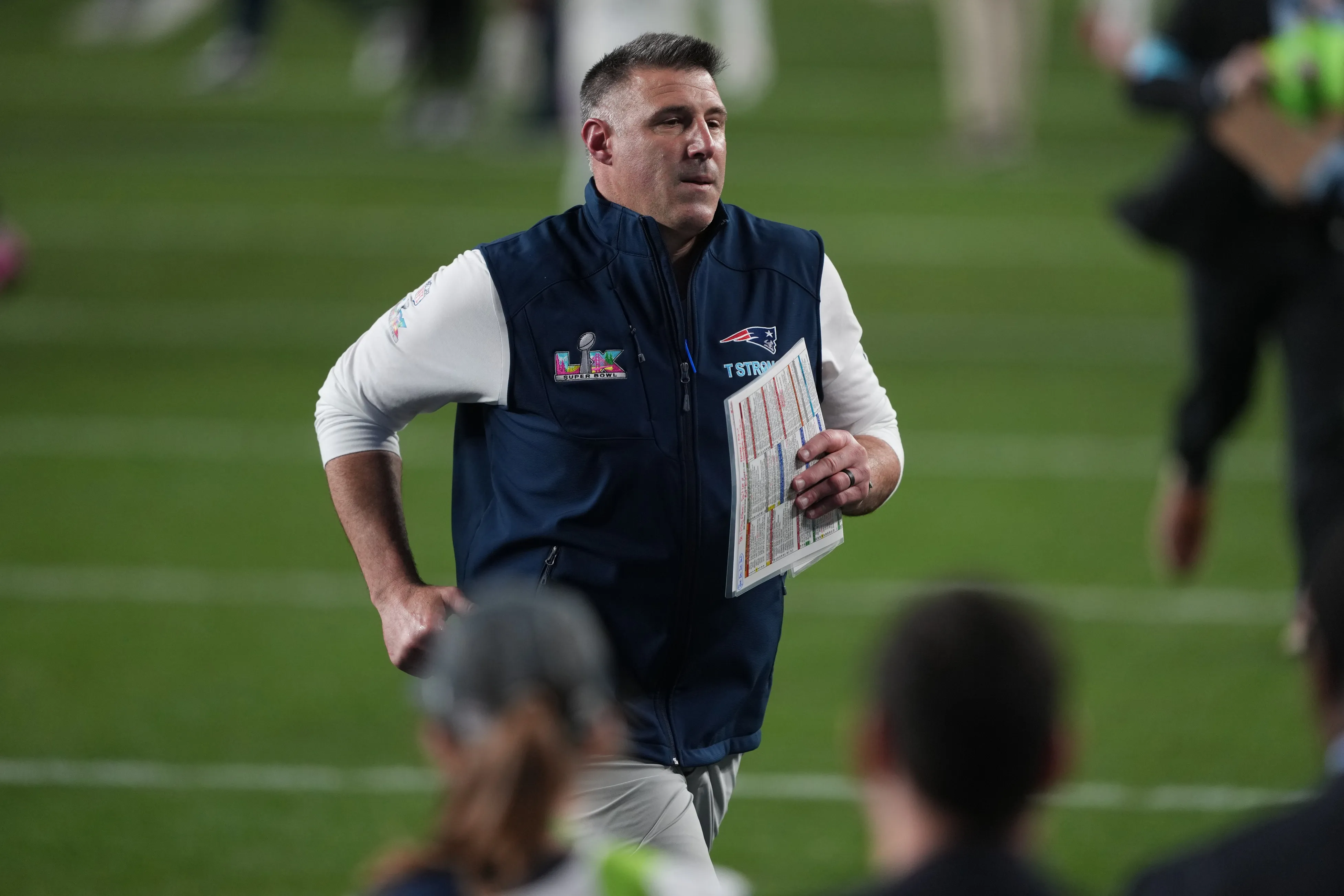 Mike Vrabel Wins Fans’ Hearts Despite Patriots’ Super Bowl Loss