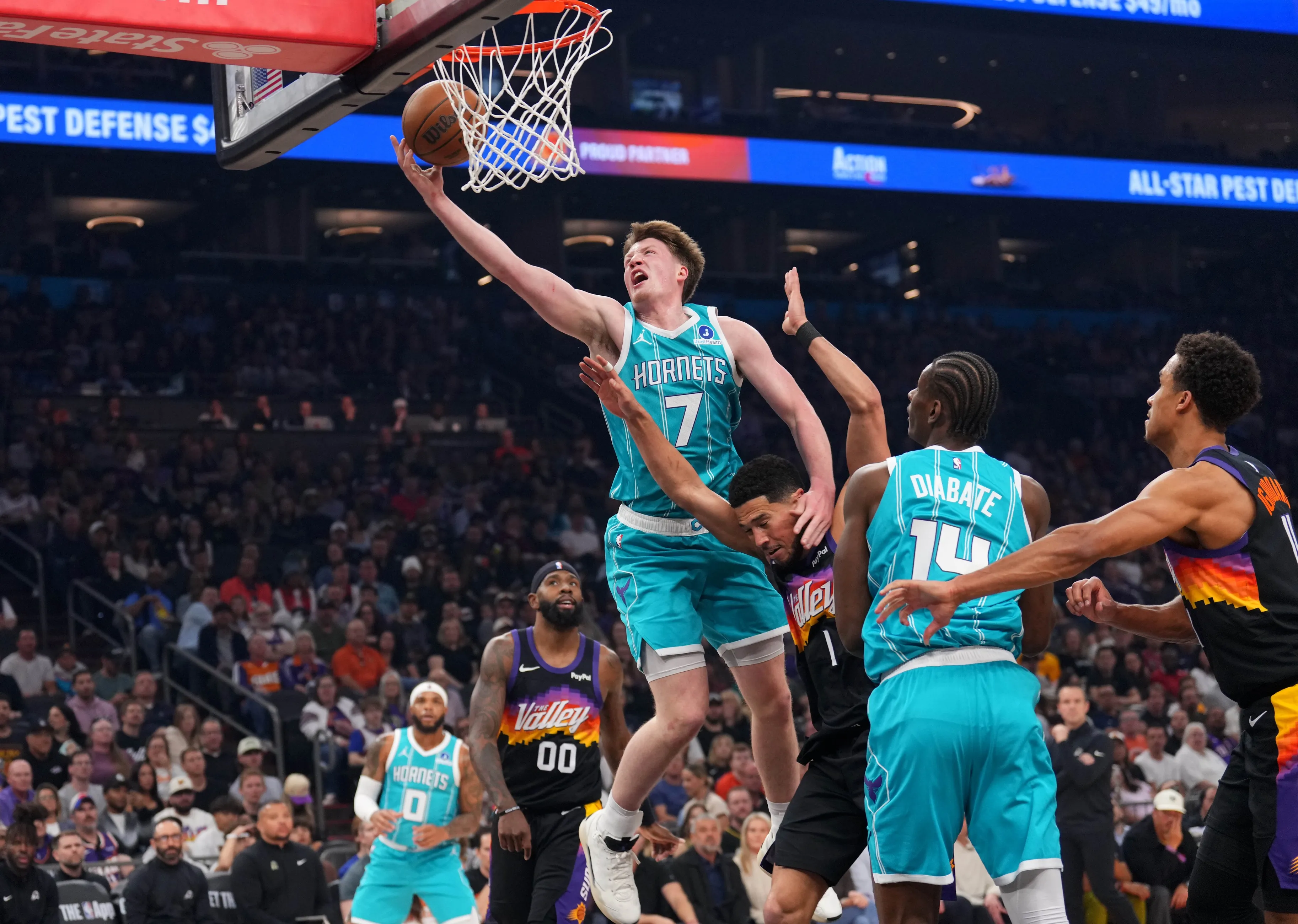 Knueppel and Flagg Maintain Strong Friendship Despite Rising NBA Careers
