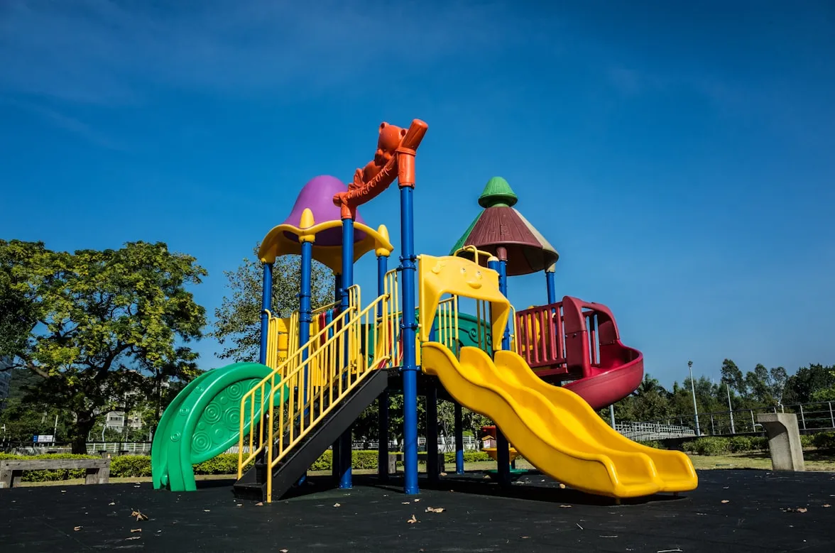 12 Vintage Playground Toys That Are No Longer Safe