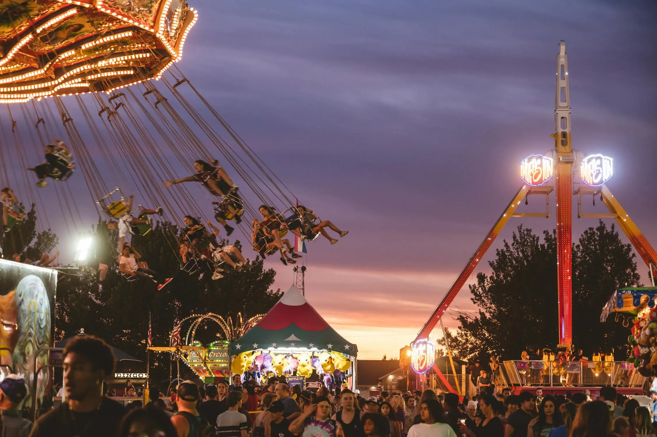 10 Amusement Park Rides That Wouldn’t Be Allowed Today