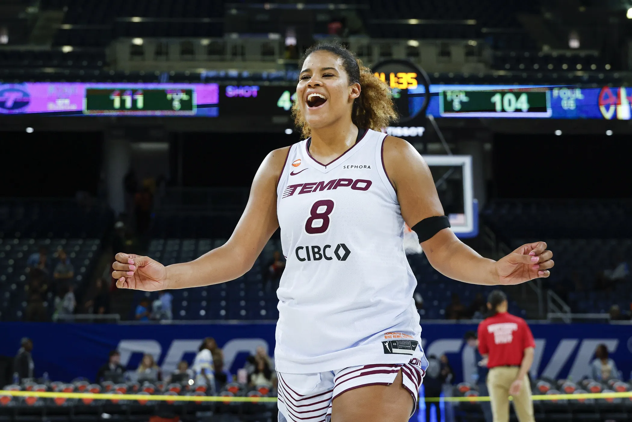 Nyara Sabally’s Historic Efficiency Leads Tempo Past Sky in High-Scoring Win