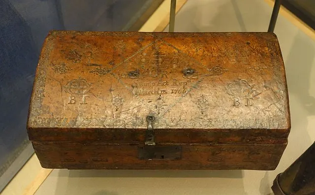 Daderot on Wikimedia Commons