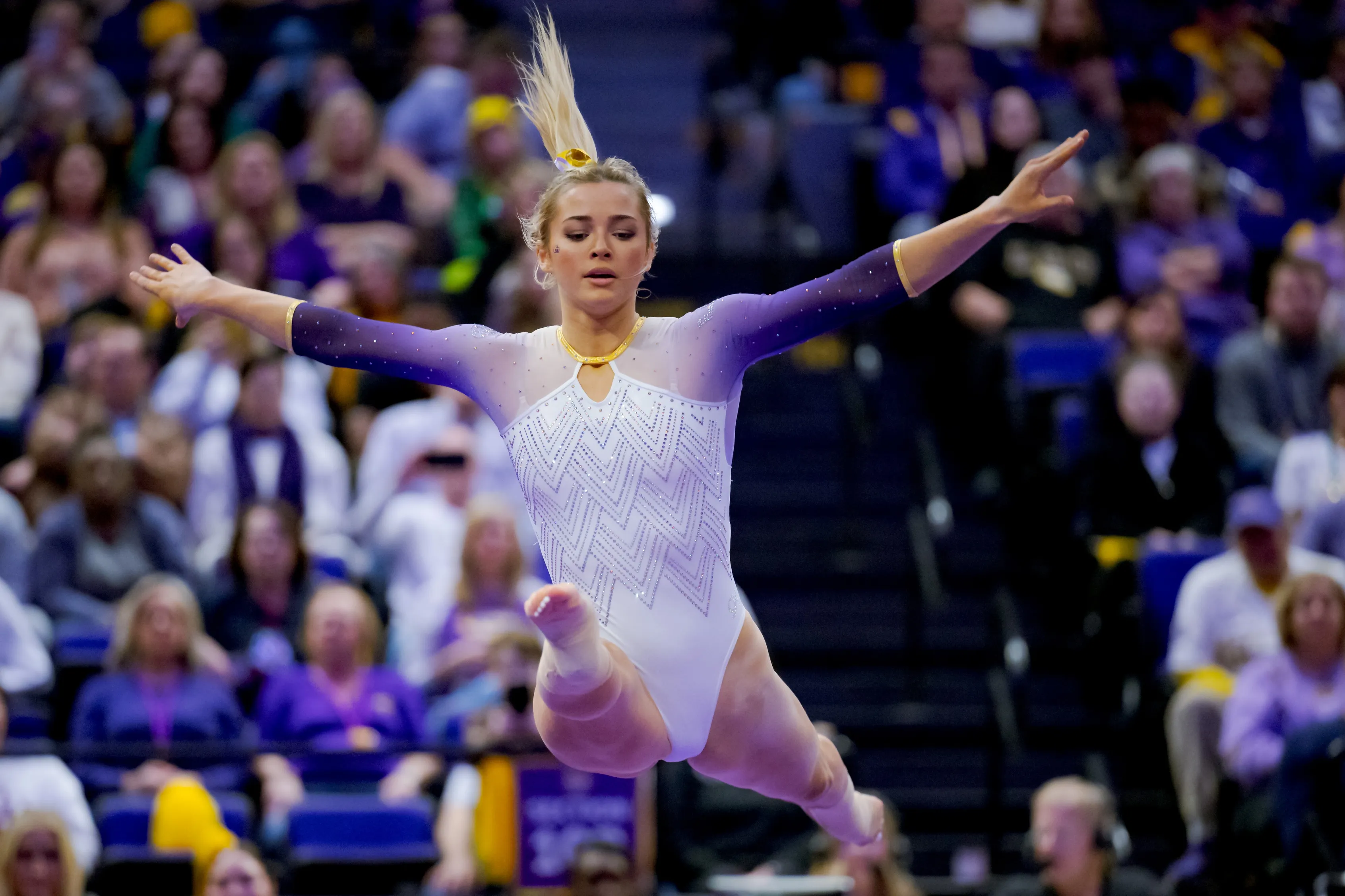 12 Striking Photos That Show Livvy Dunne’s Gymnastics Style