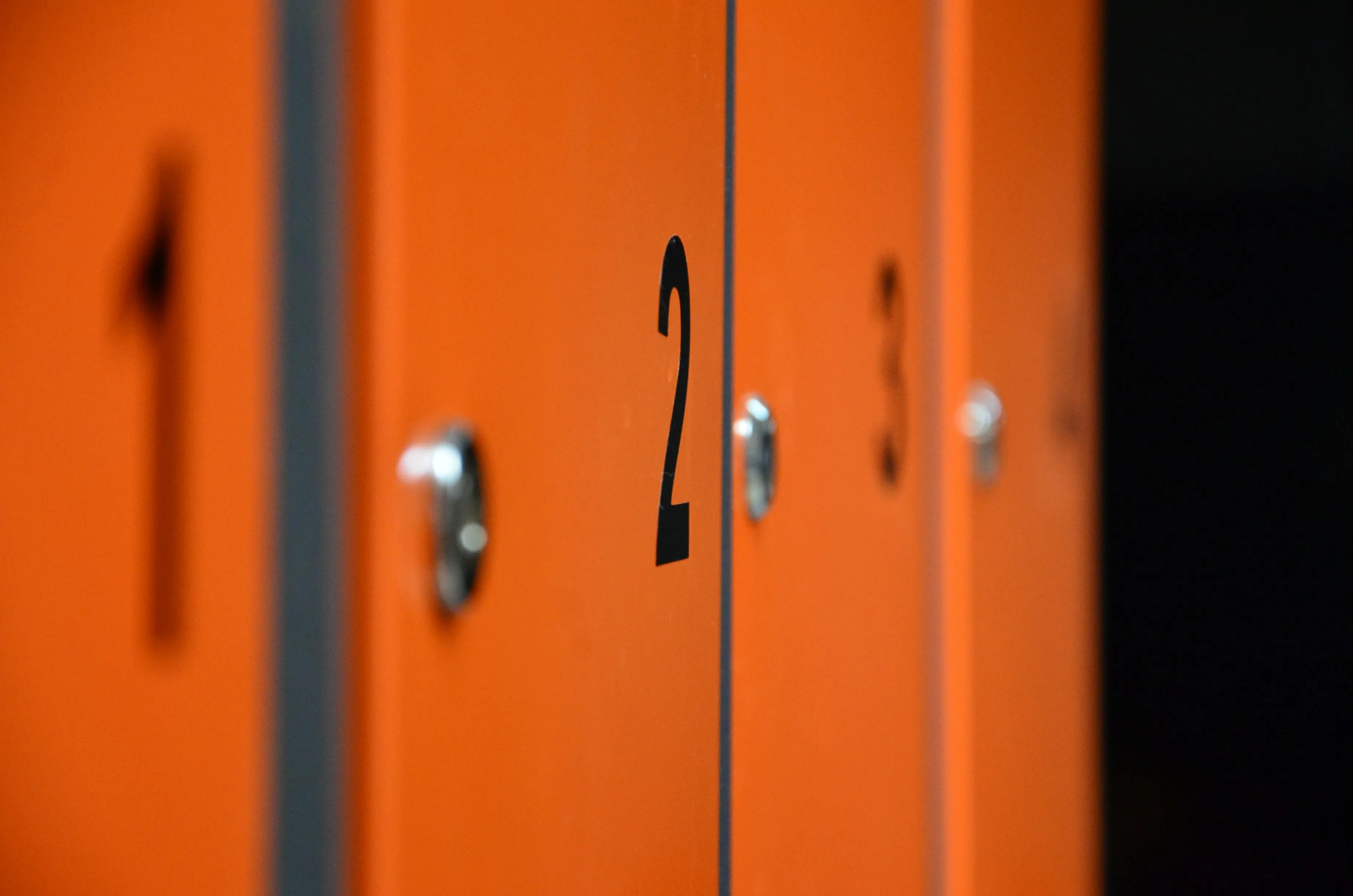 15 Things Every 1980s School Locker Contained
