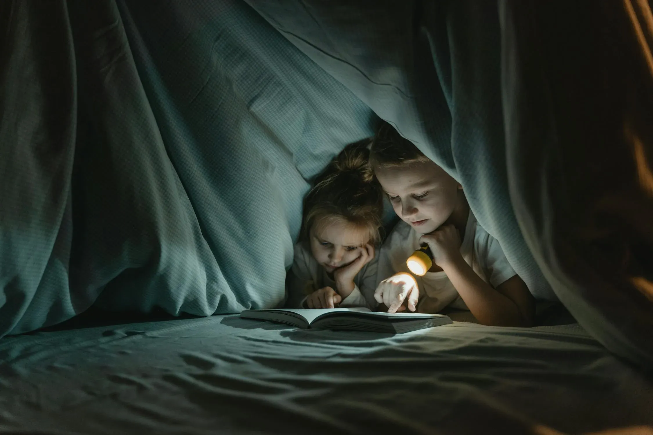 10 Bedroom Decorations That Defined Childhood in the ’80s