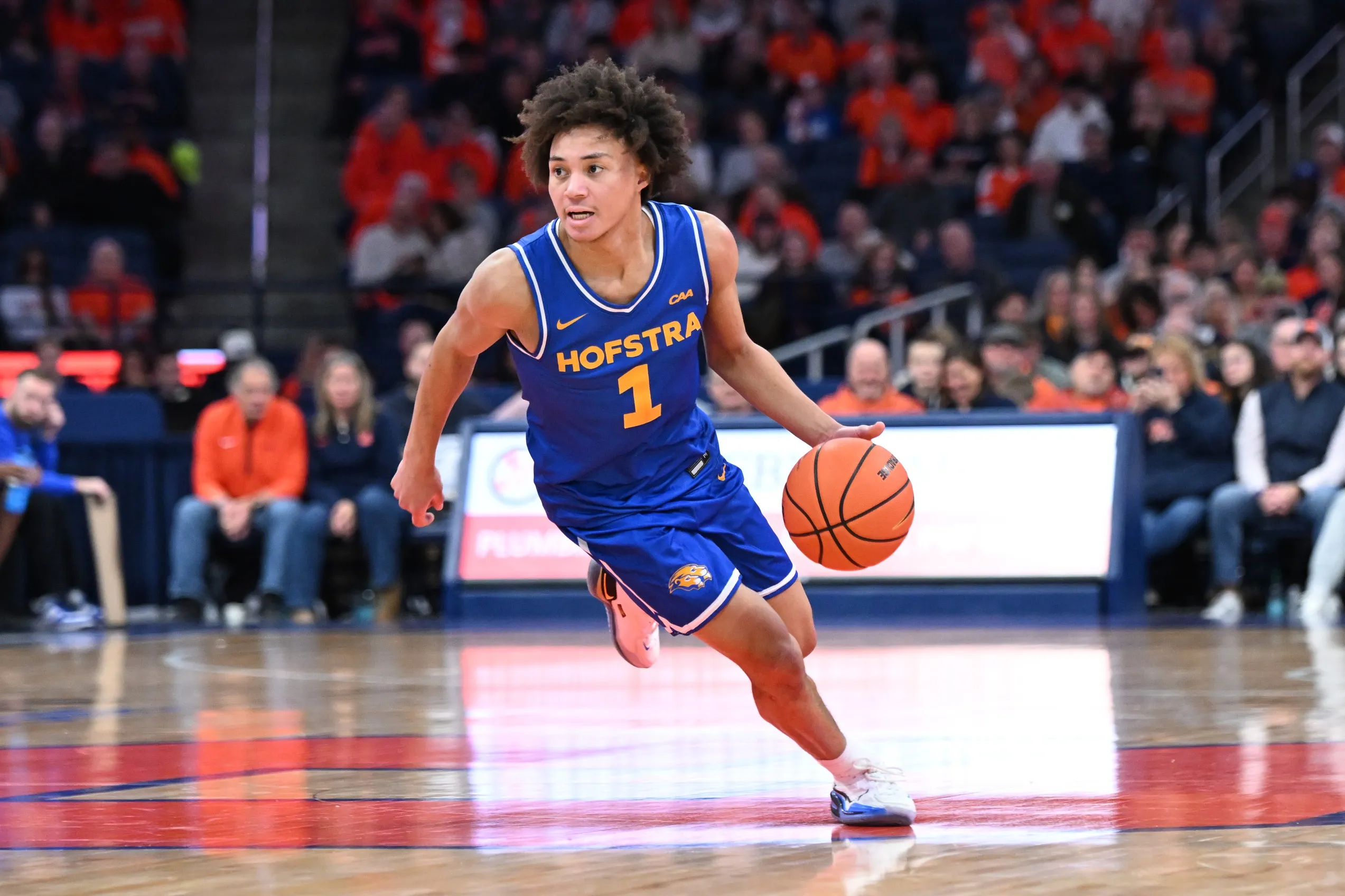 Preston Edmead Hits Game-Winner to Send Hofstra to CAA Title Game