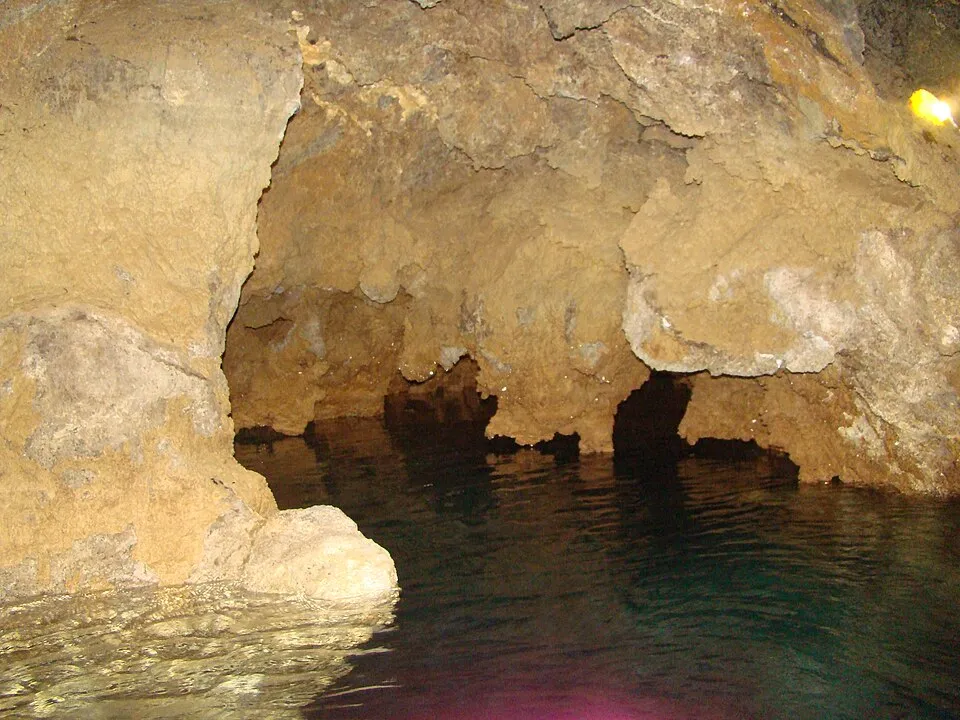 Mardetanha on Wikimedia Commons