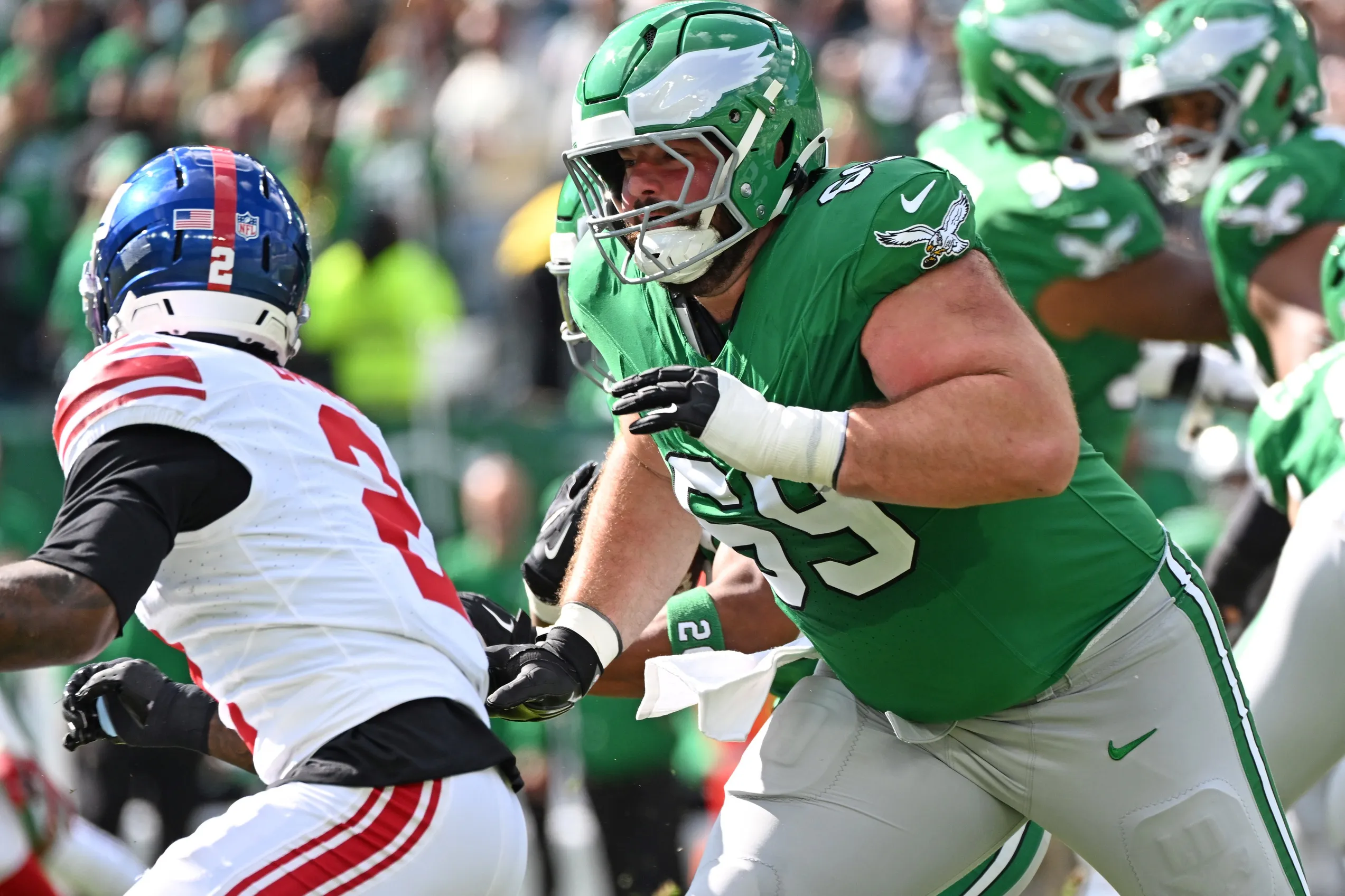 Landon Dickerson Confirms Return, Securing Eagles’ Offensive Line Stability