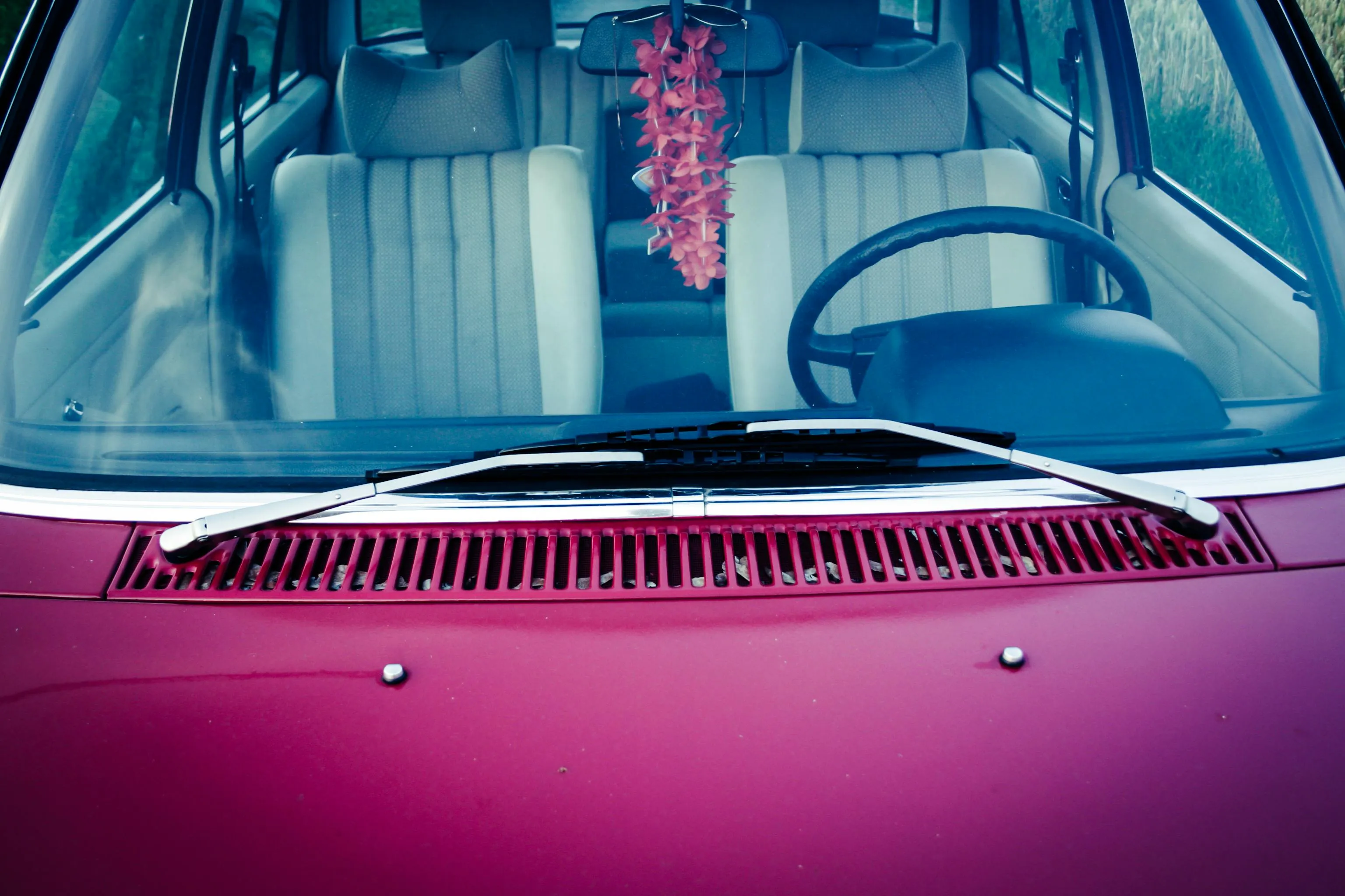 16 Forgotten ’80s Auto Accessories That Feel Ancient