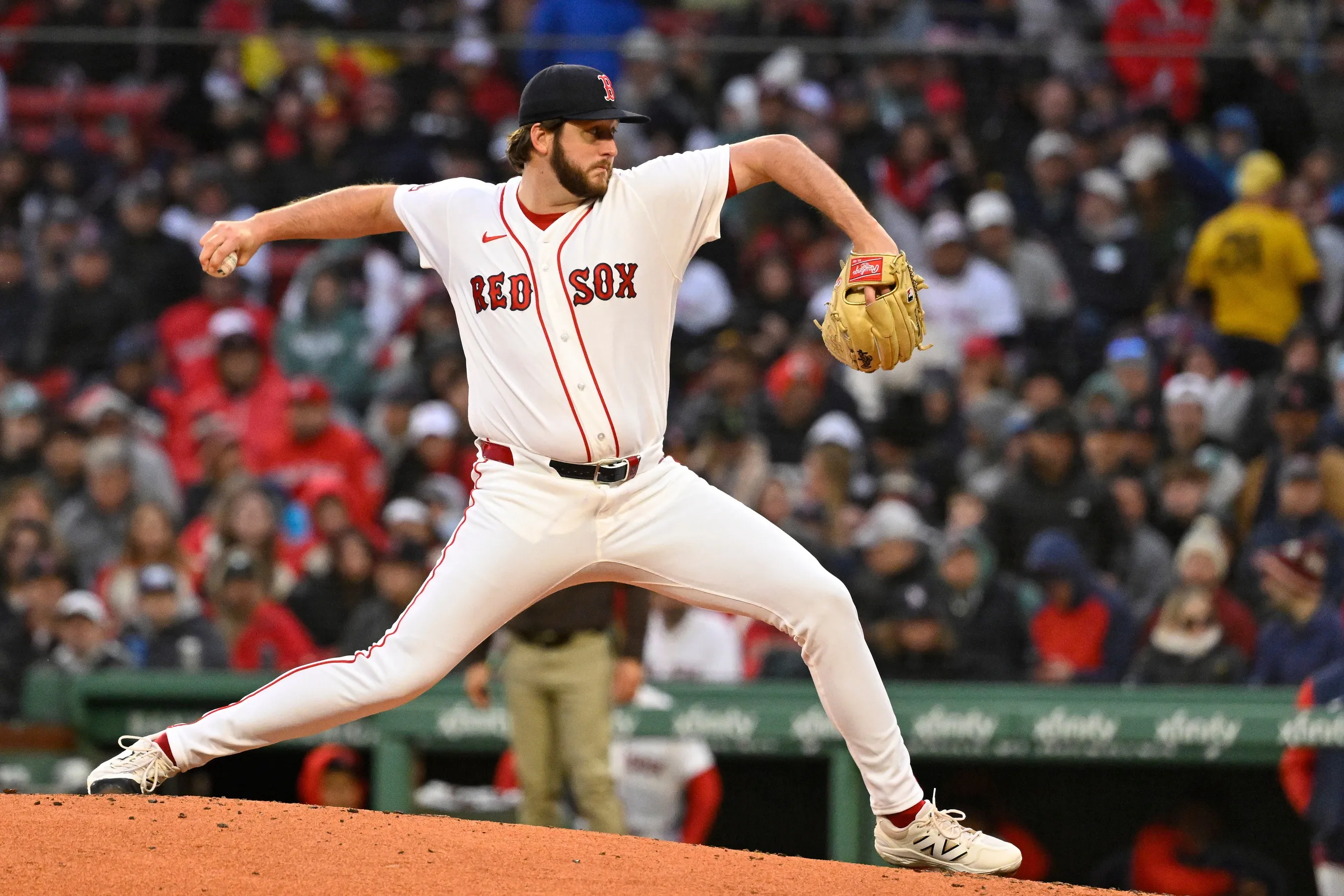 Justin Slaten Injury Concern Deepens Red Sox Bullpen Uncertainty in 2026