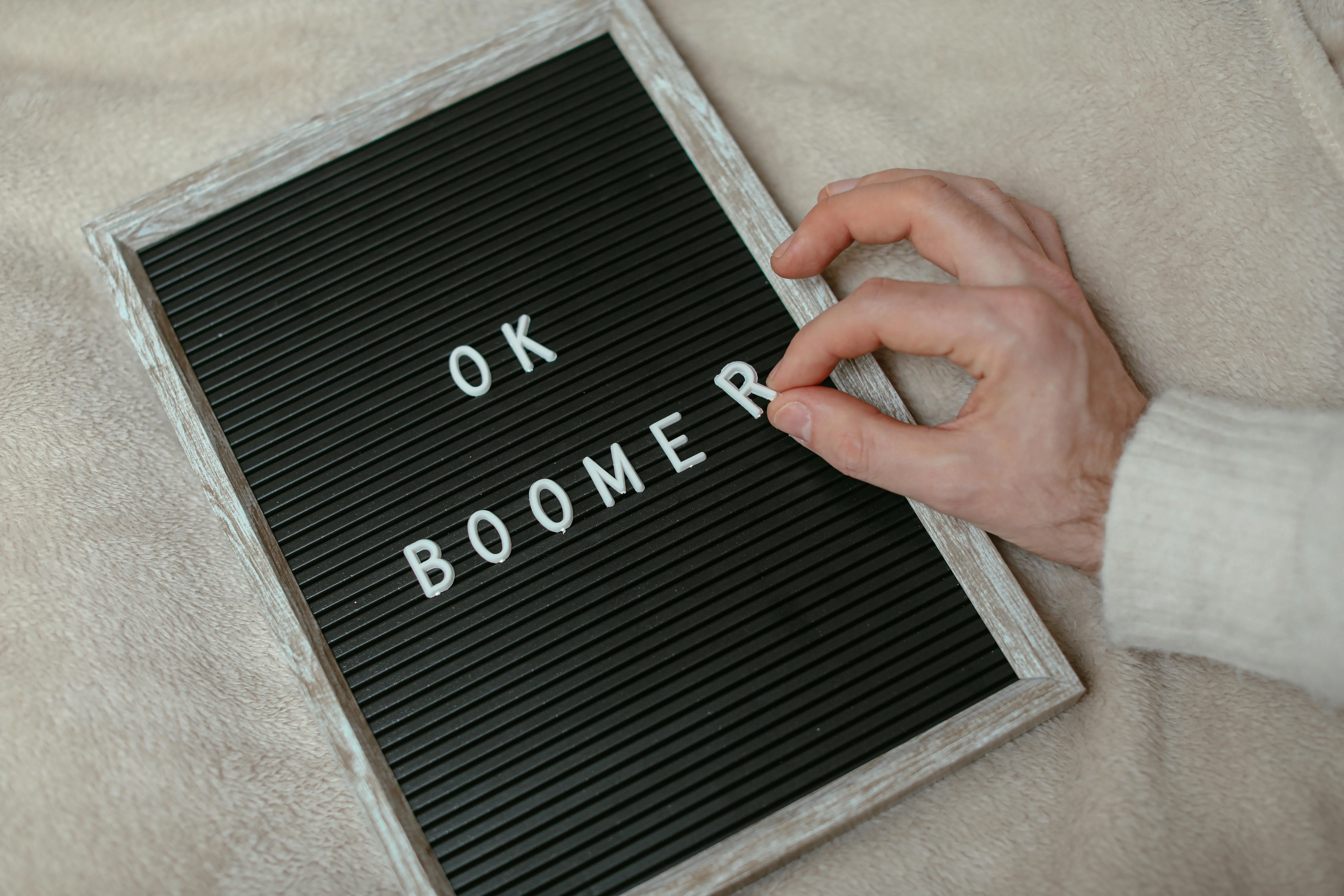 18 Slang Words From the 2000s You Probably Said Every Day