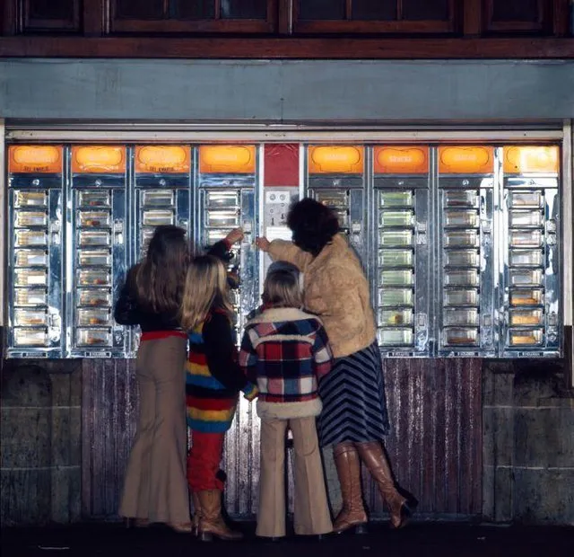 15 Vending Machine Snacks from the ’70s and ’80s That Are Gone