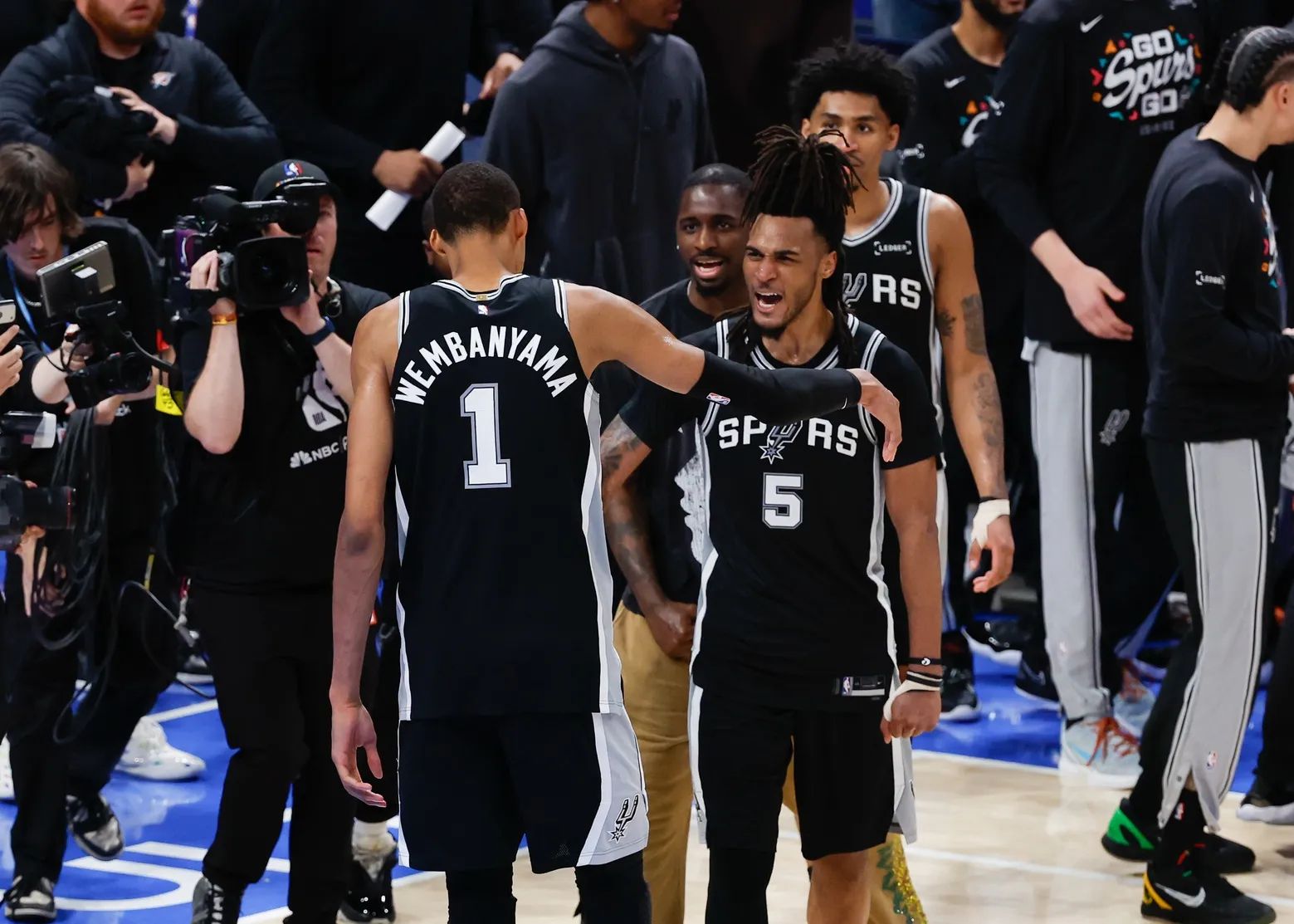Stephon Castle Overcomes Tough Night as Spurs Beat Thunder in Game 1