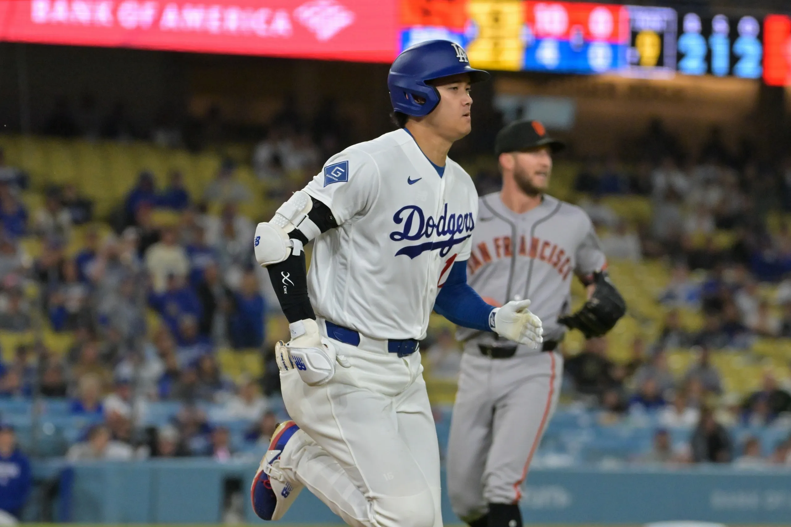 Shohei Ohtani Ends Homer Drought in Dodgers Win Amid Ice Cube Broadcast Moment