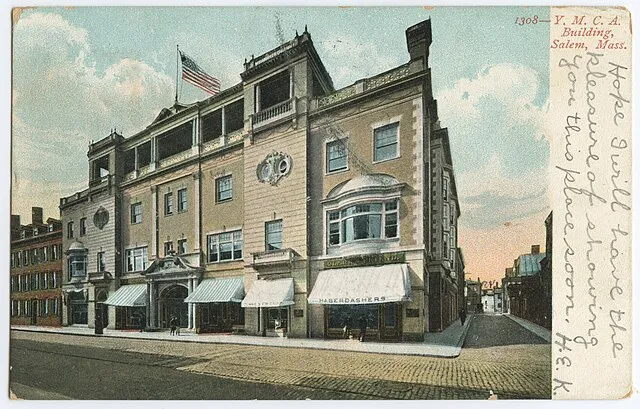 Zach from Salem, USA on wikimedia