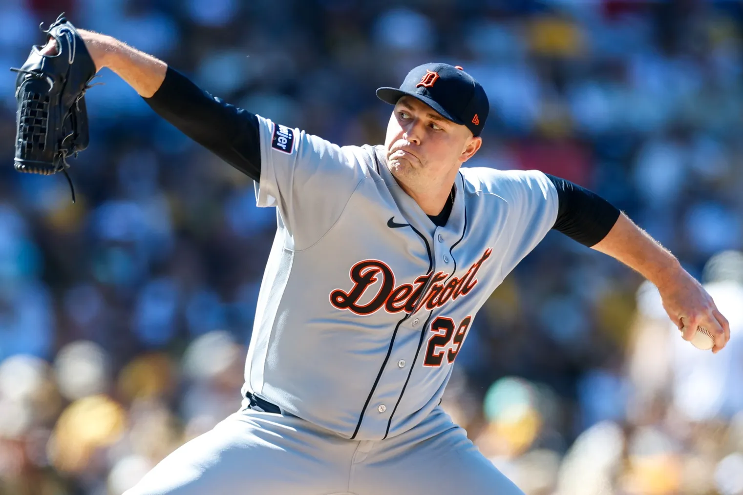Skubal Dominates as Padres Stumble in 8-2 Opening Day Loss to Tigers