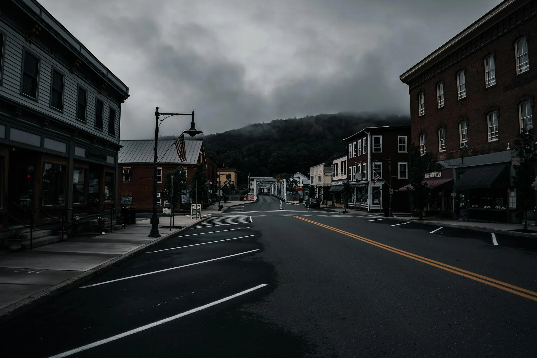 20 Local Places Families Stayed Away From in the 1950s That Still Feel Mysterious