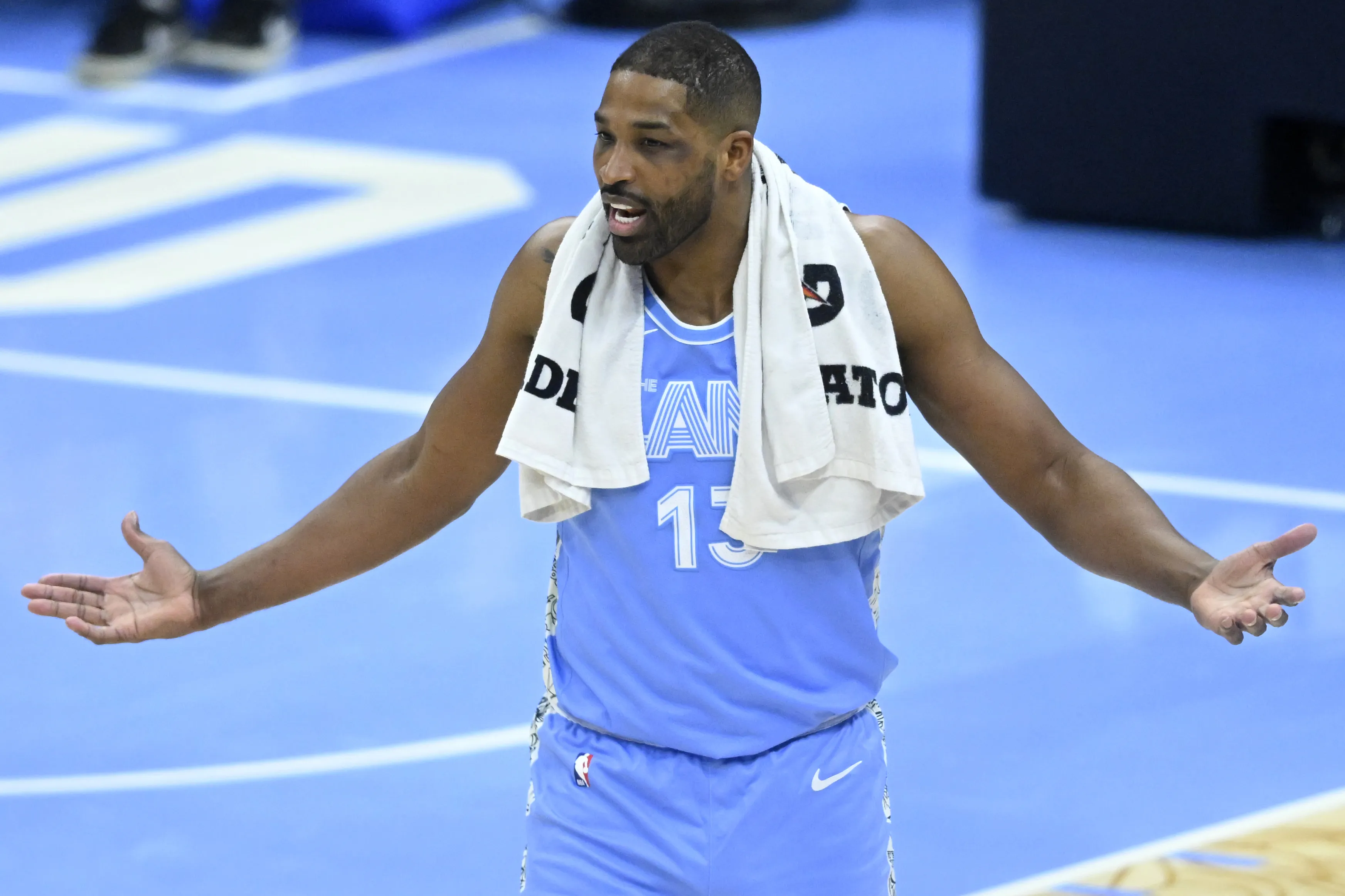 “Body Suit, Good American Jeans,” Tristan Thompson Shares Details of Khloé Kardashian’s First Date Outfit 10 Years Later