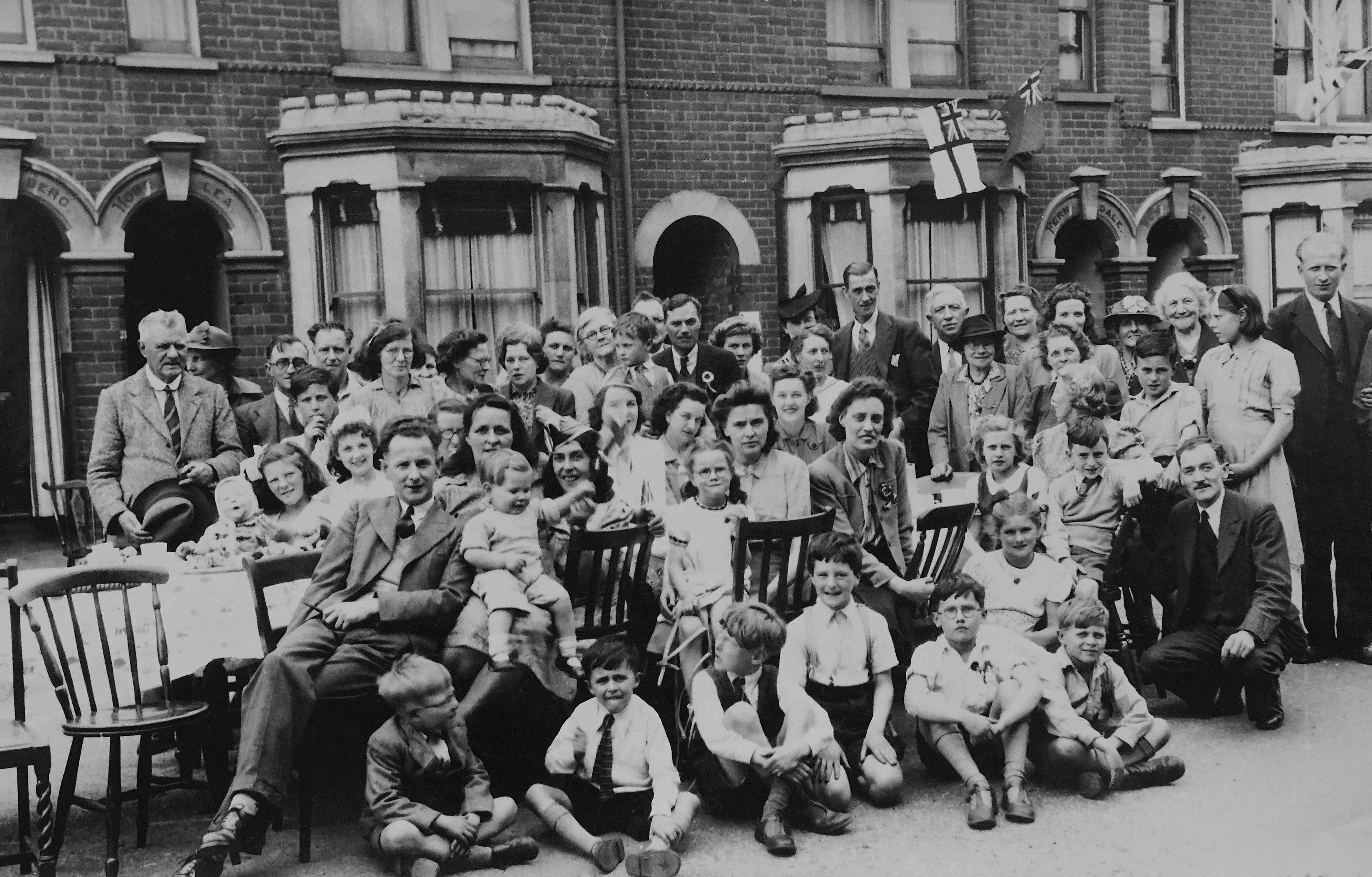 15 Shared Responsibilities Among Neighbors