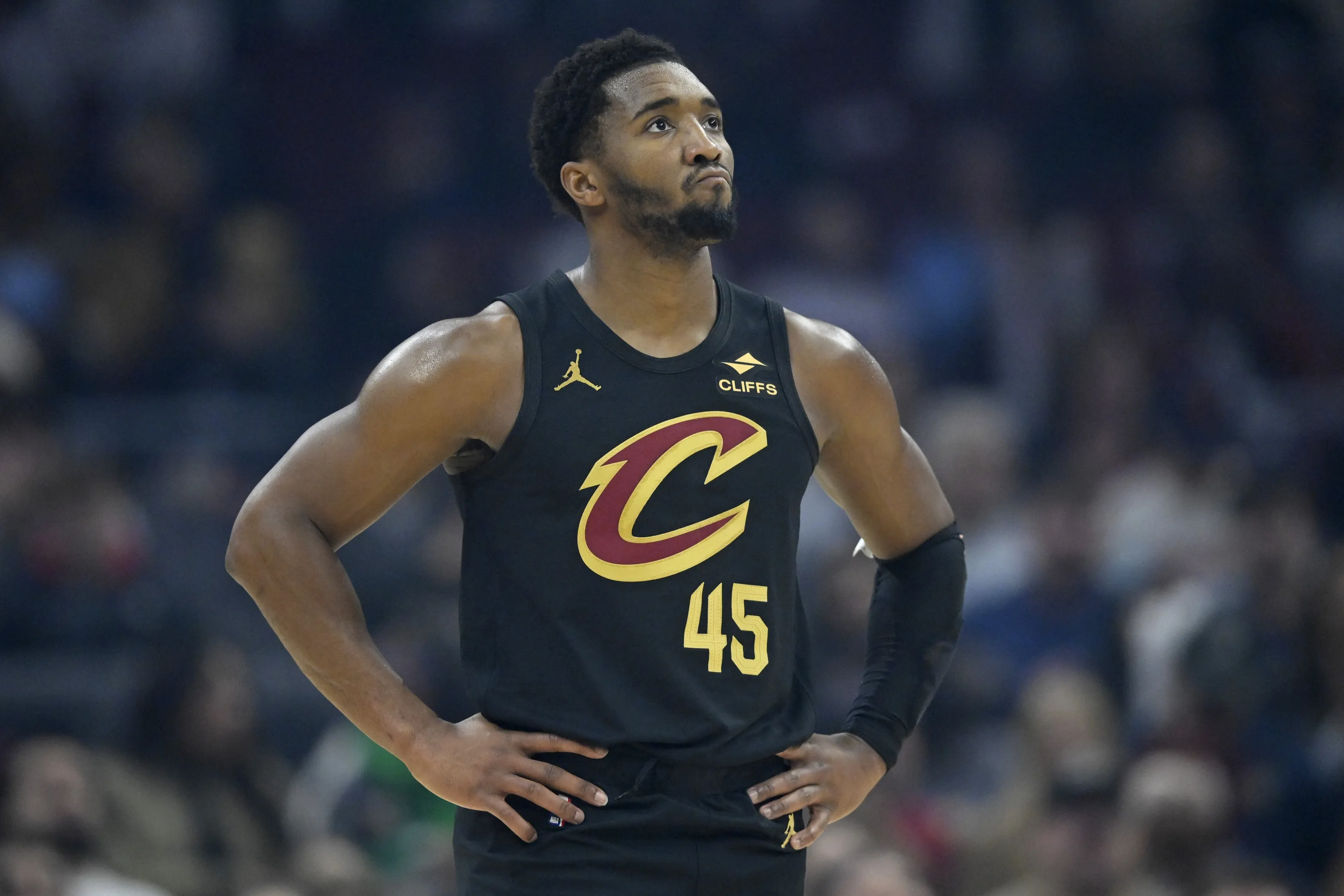 Cavs Hear the Boos as Home-Court Edge Begins to Fade