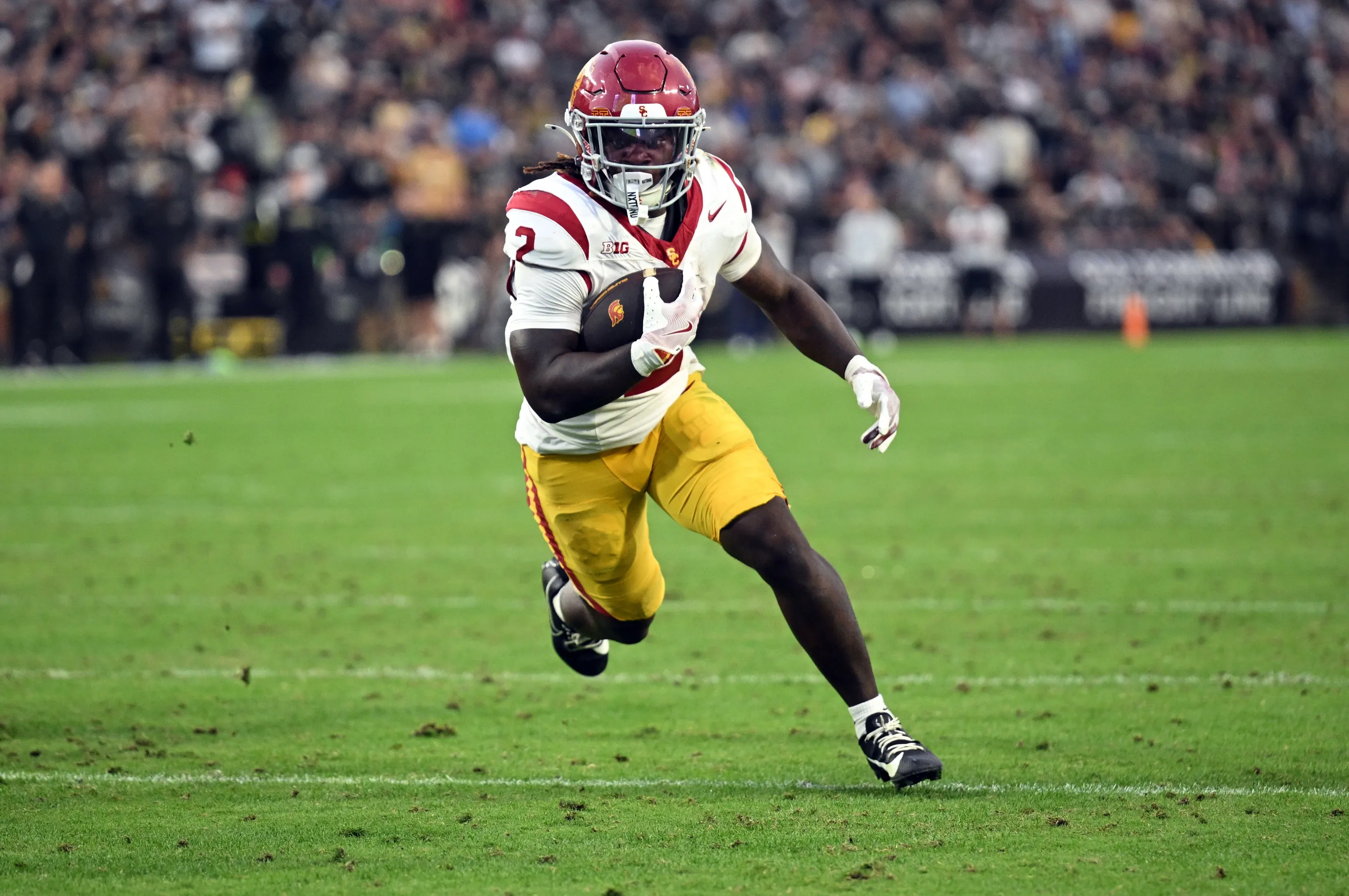 Waymond Jordan Commits to Return for USC’s 2026 Season