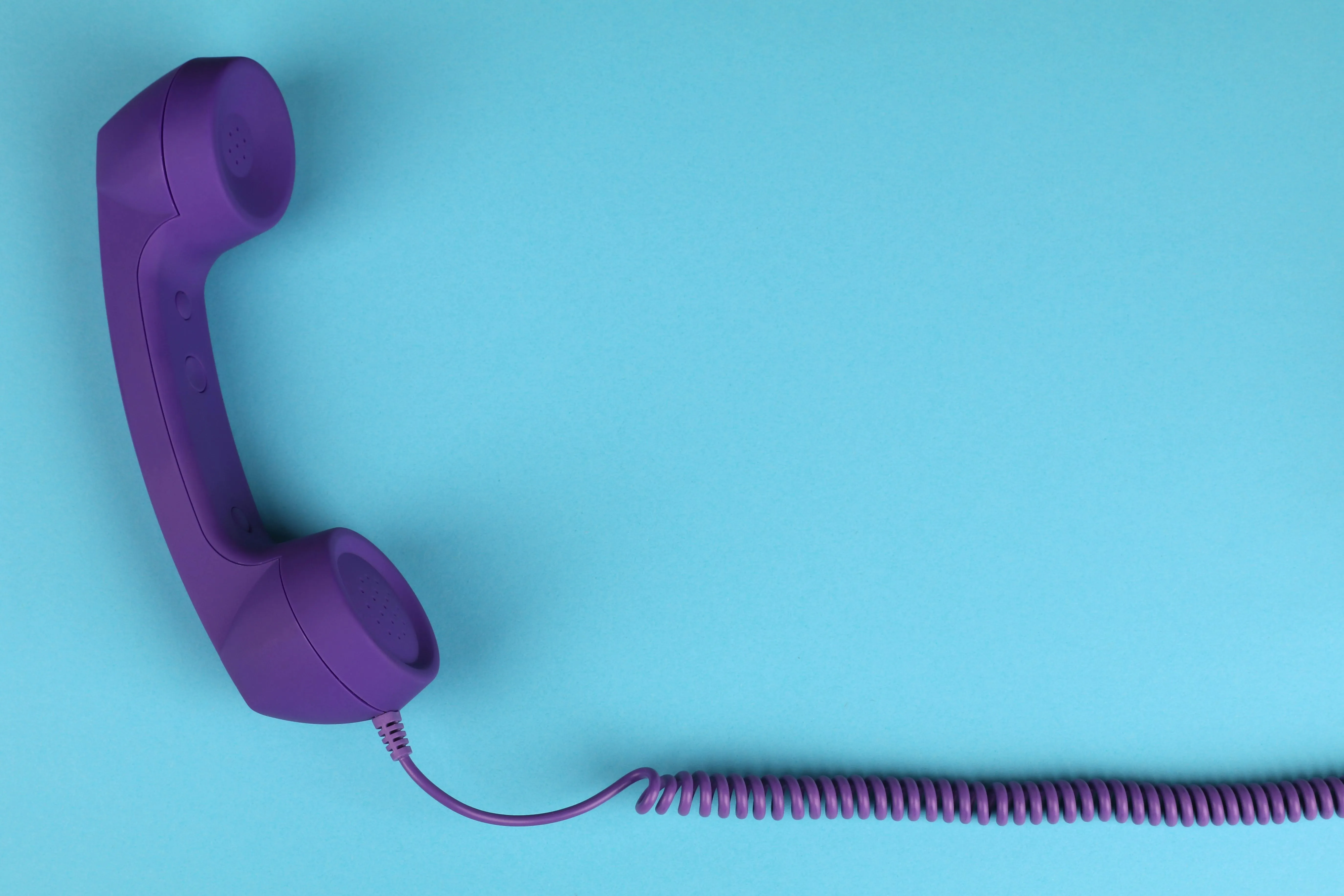12 Phone Etiquette Rules That Don’t Apply Anymore