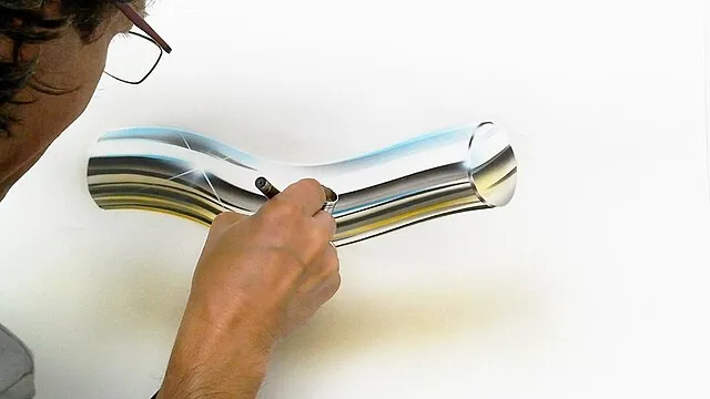 Airbrush on Wikimedia Commons