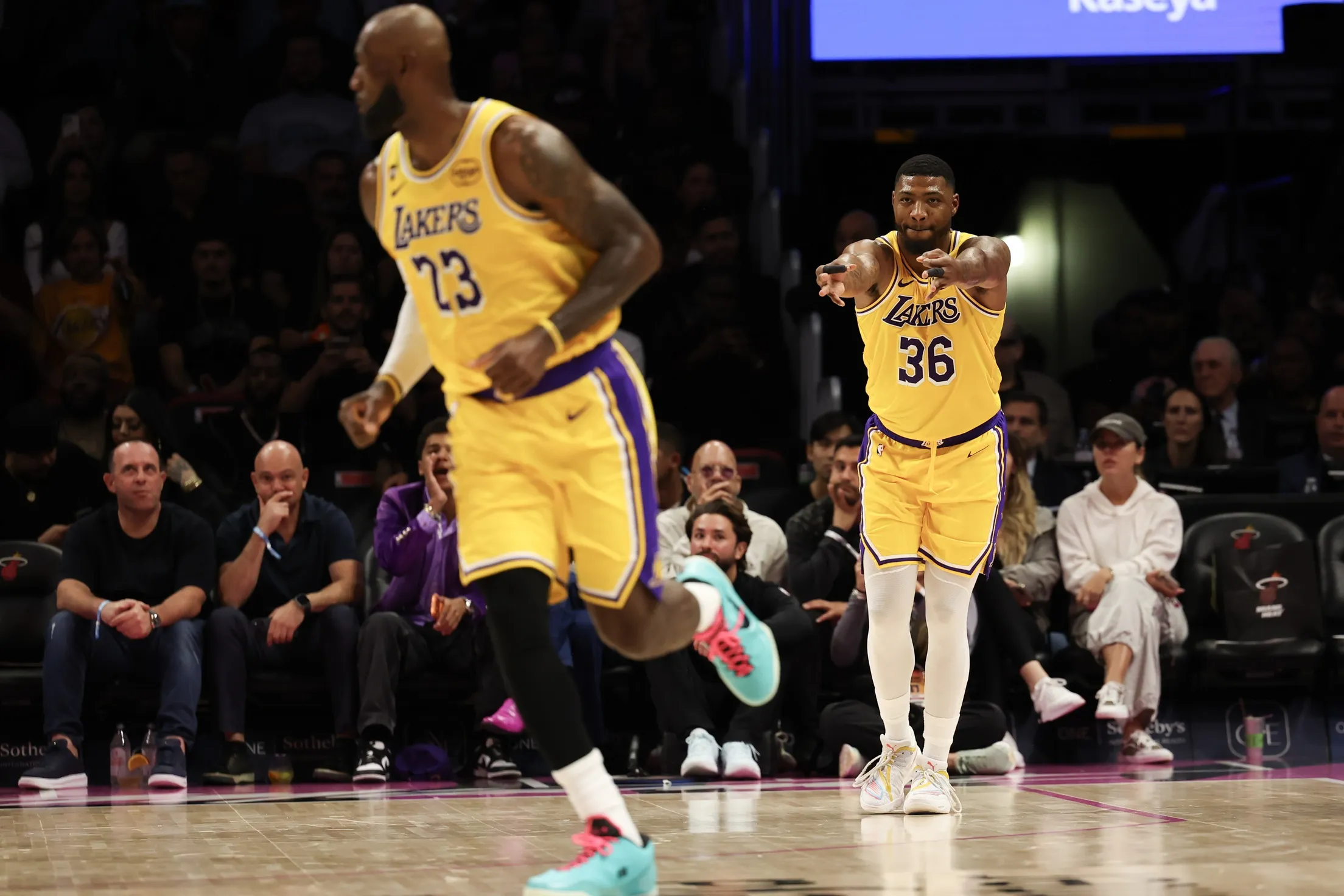 LeBron, Smart Power Lakers Past Rockets to Seize 2-0 Series Lead