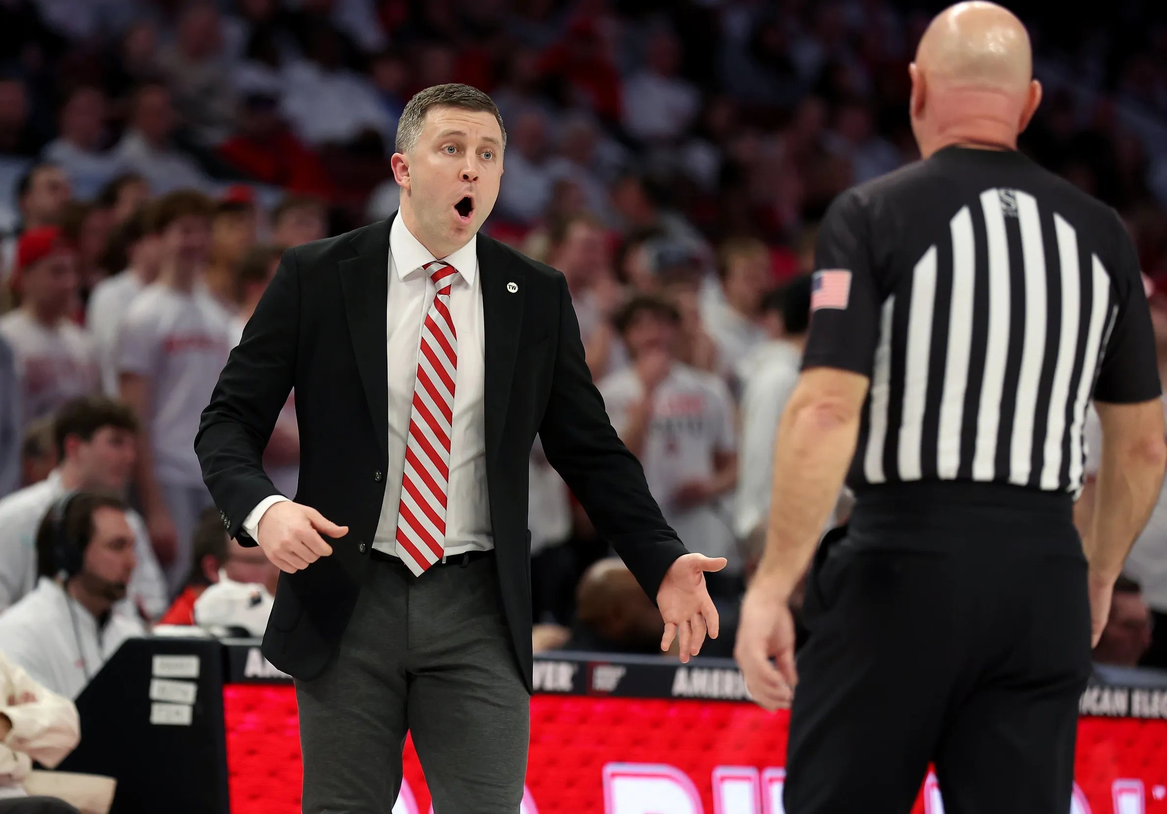 Ohio State Upsets No. 8 Purdue, Fans Storm the Court