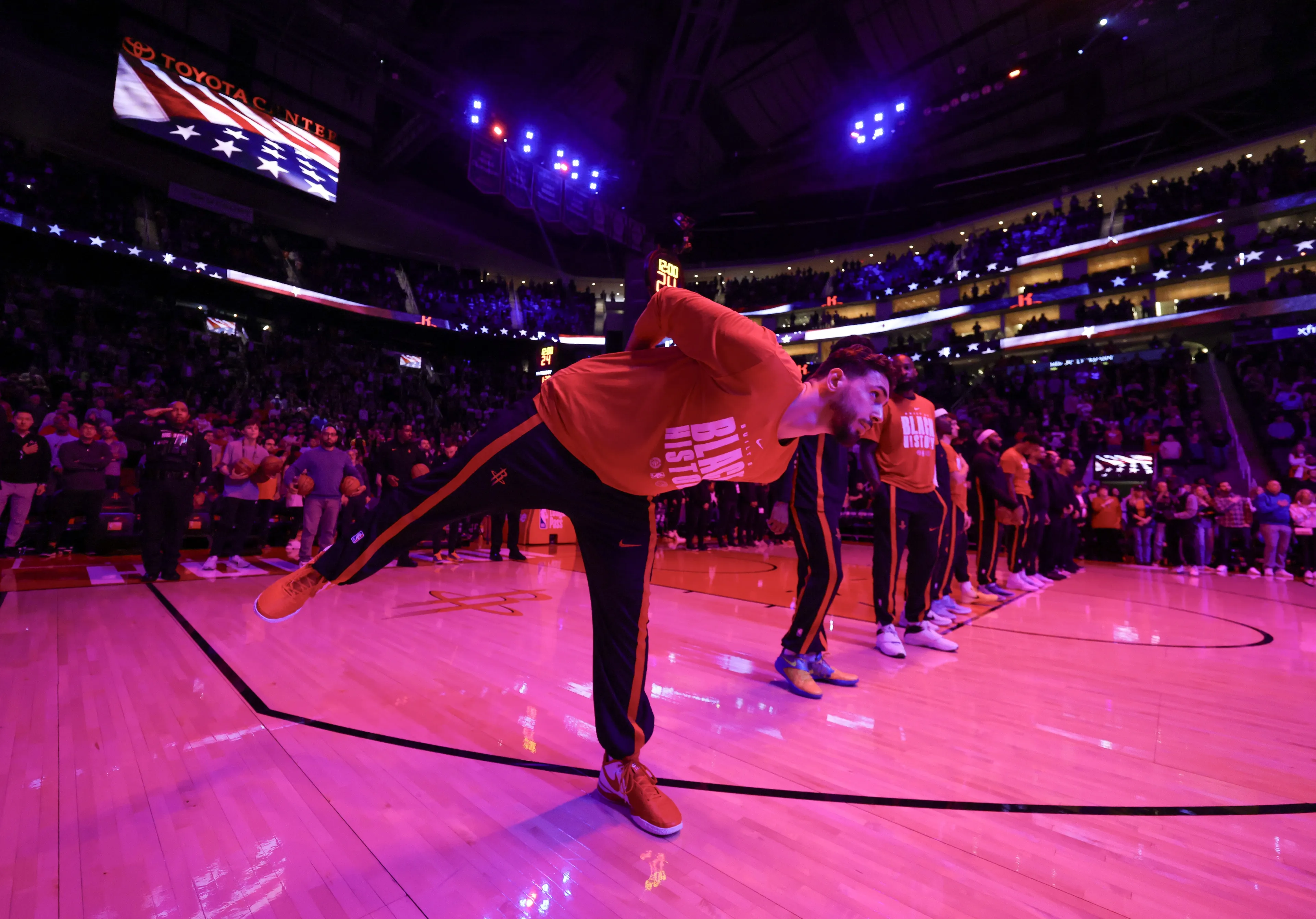 Şengün’s Reverse Slam Sparks Rockets’ Rout of Jazz