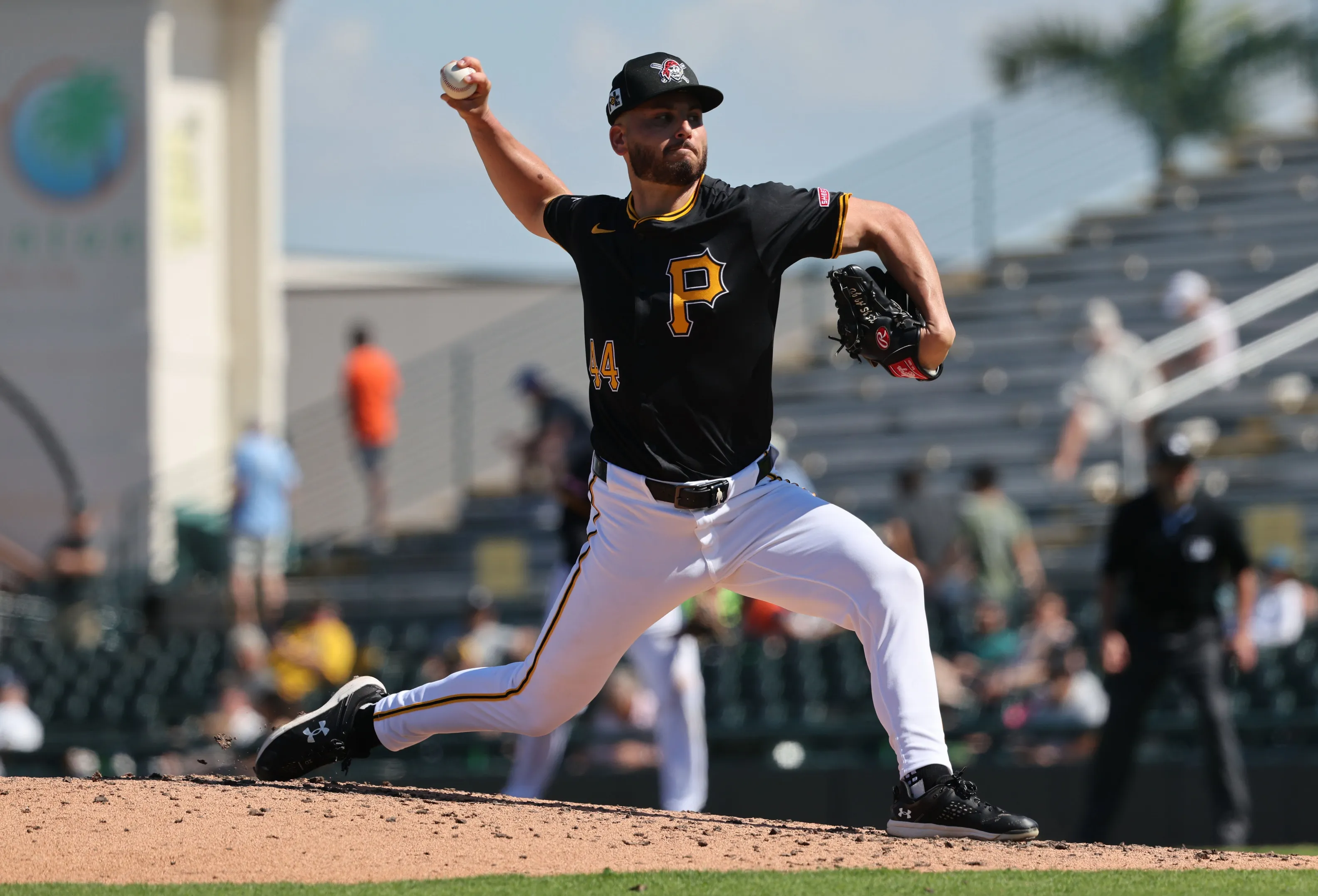 Yankees Add Veteran Reliever Peter Strzelecki on Minor League Deal for Depth