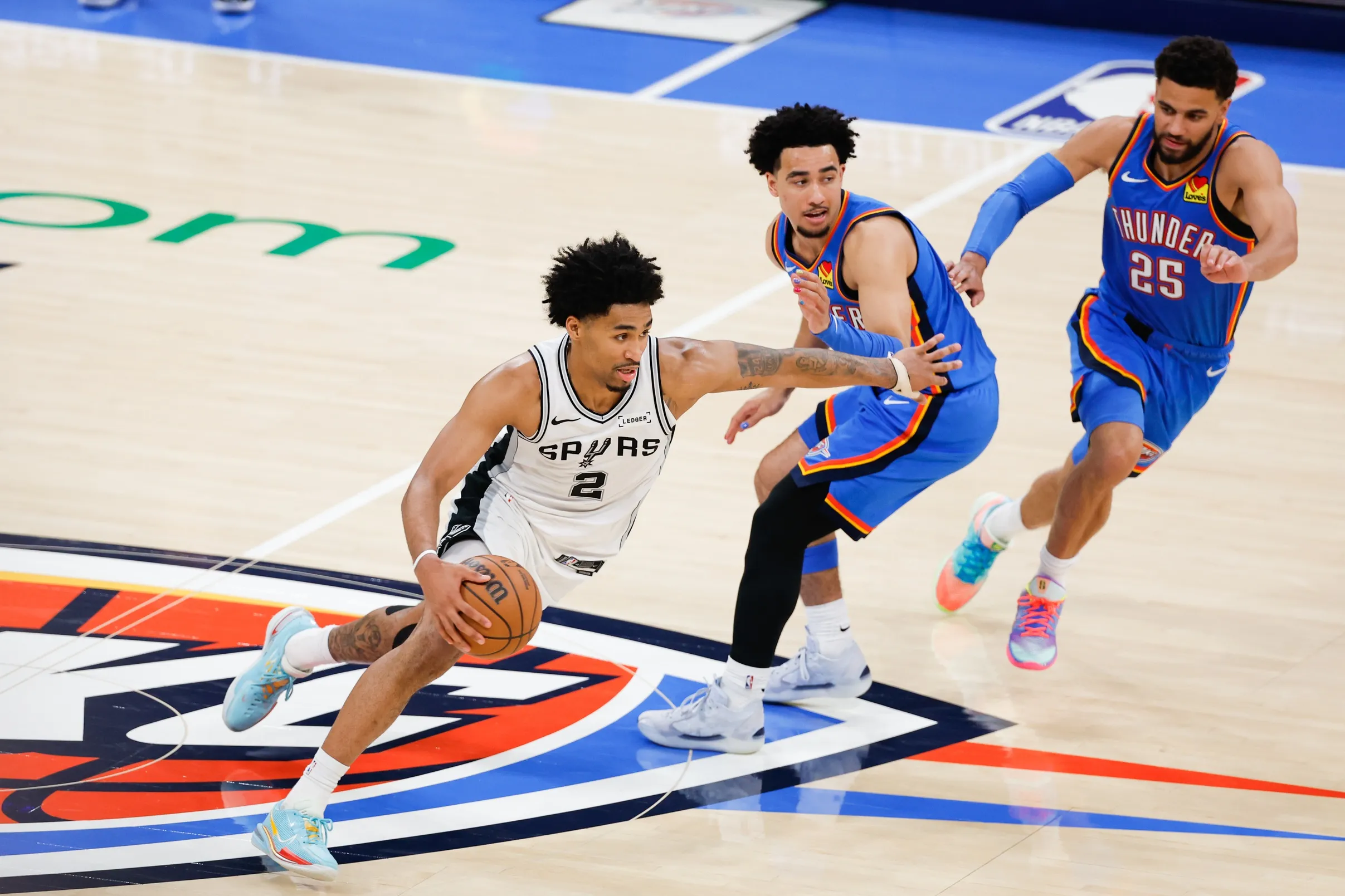 Harper Injury Clouds Spurs’ Push Against Thunder in West Finals Battle