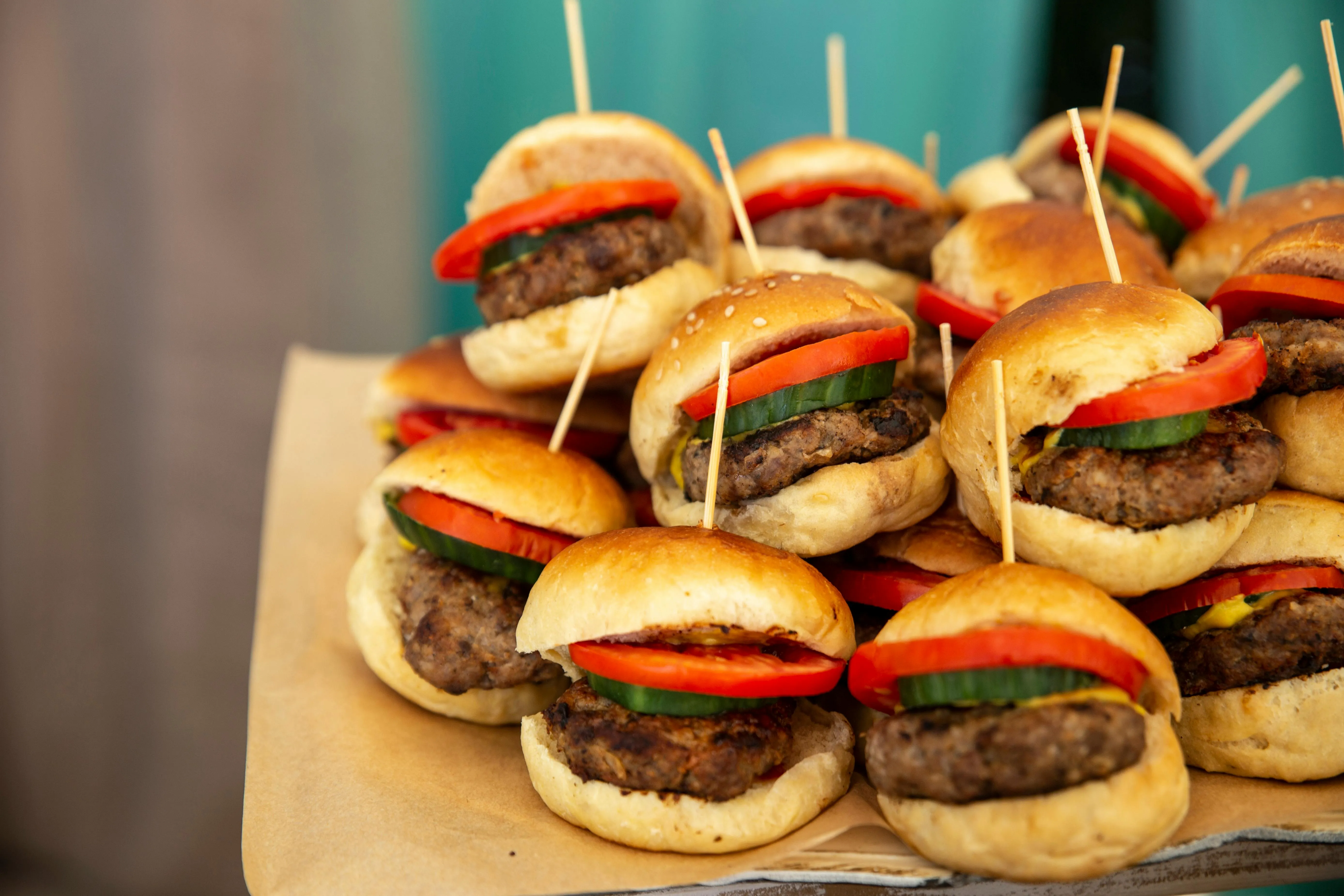 15 Discontinued Burger Chain Items from the ’90s You Miss