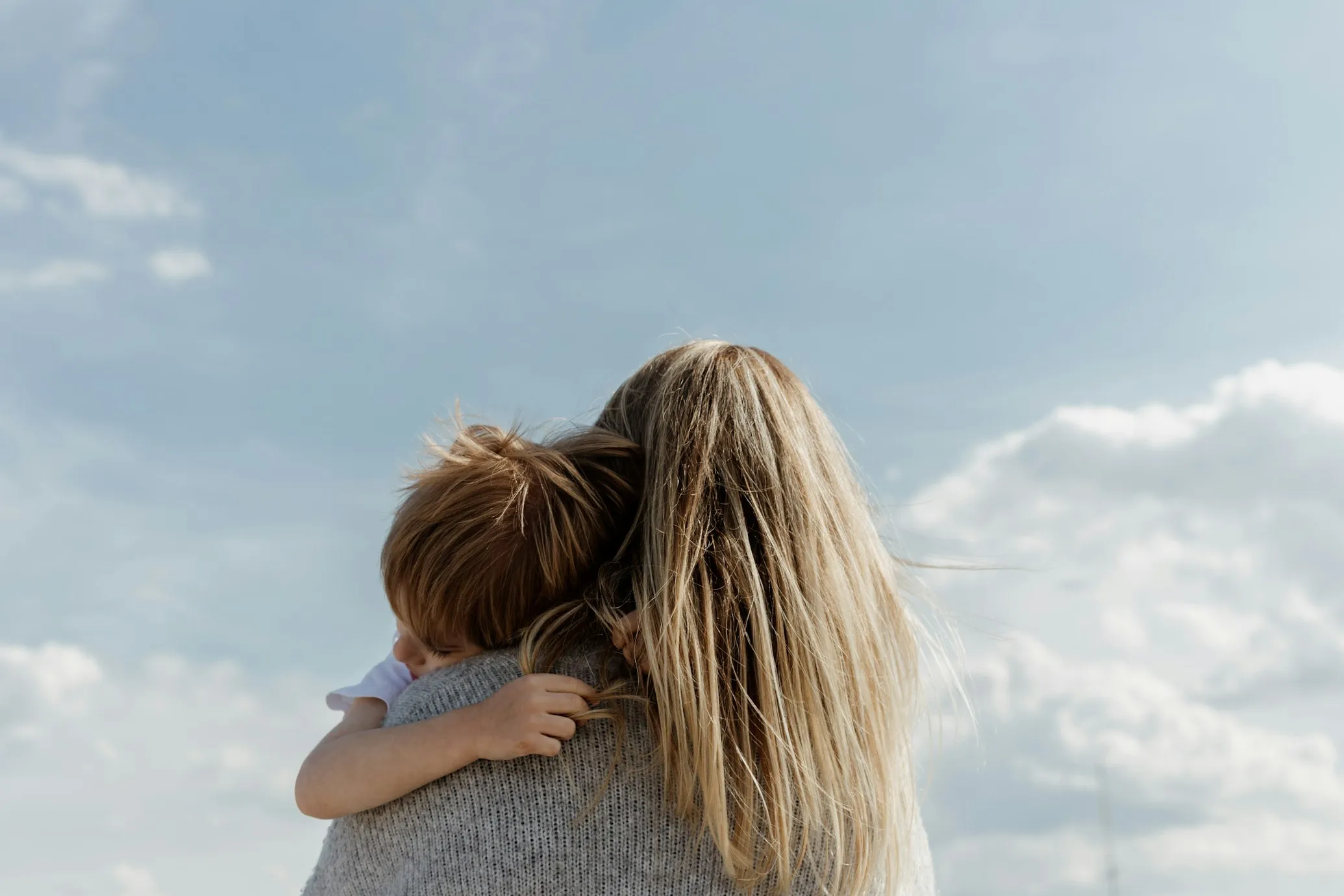 12 Childhood Memories with Mom That Will Hit You Right in the Feels This Mother’s Day