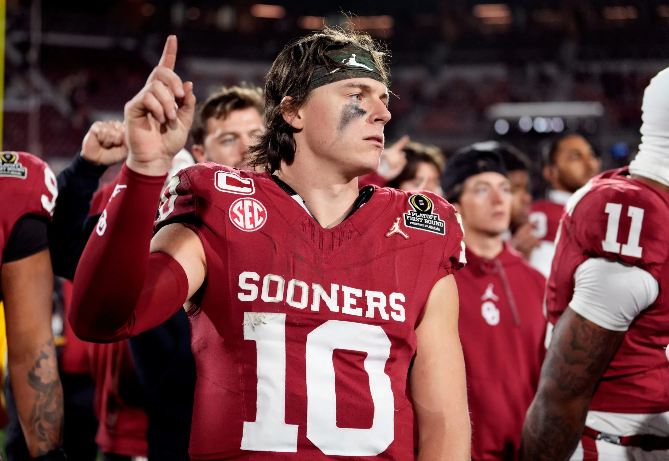 John Mateer Returns to Oklahoma for 2026 Season