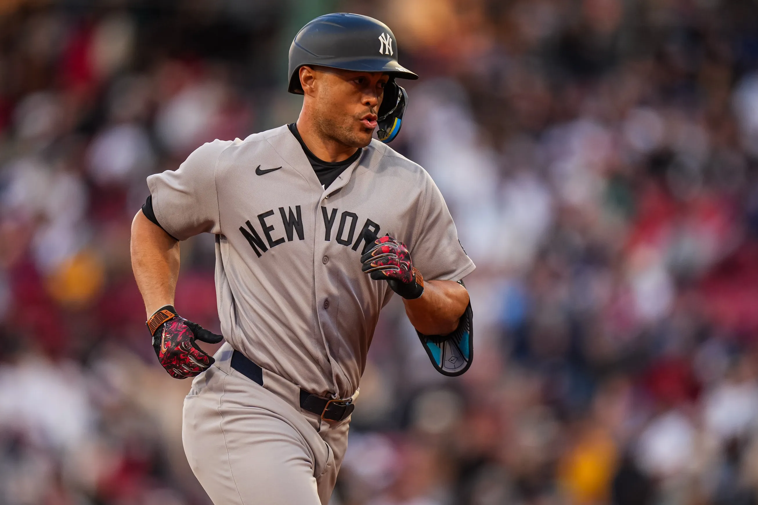 Giancarlo Stanton Powers Yankees Past Red Sox With Monster Night at Fenway