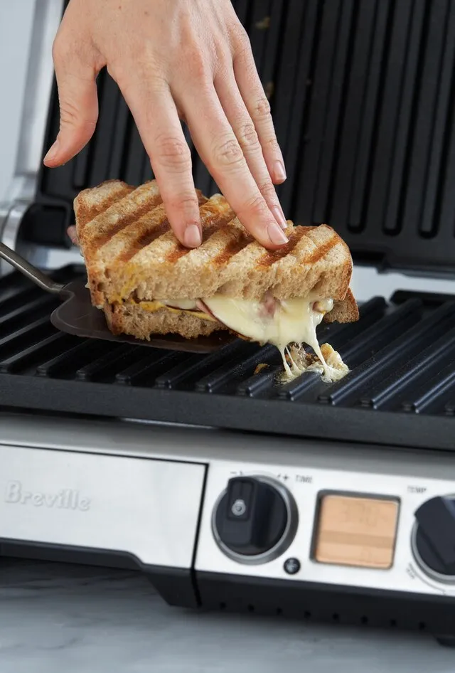 Breville USA on Wikimedia Commons