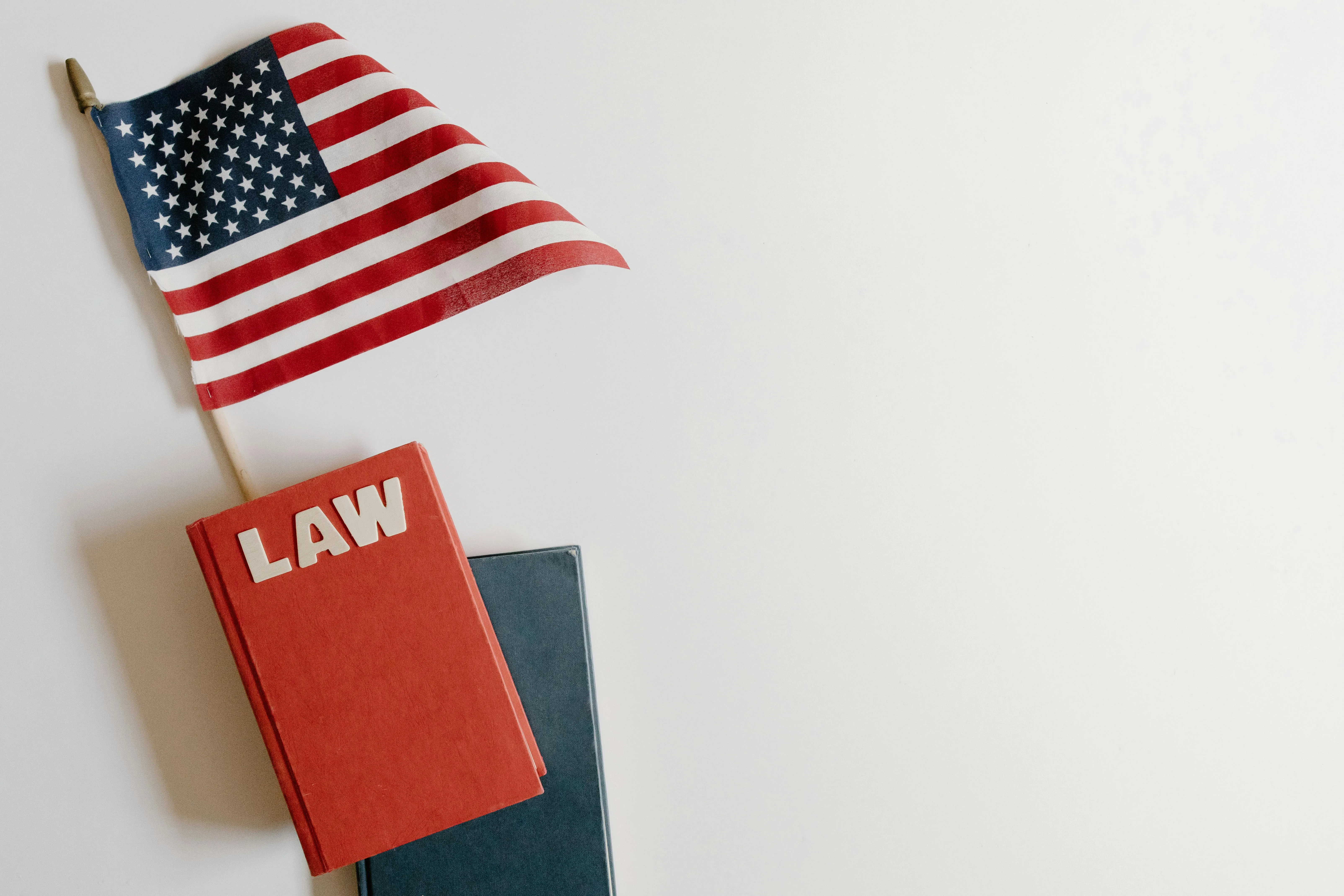 18 Strange Laws That Once Existed in America