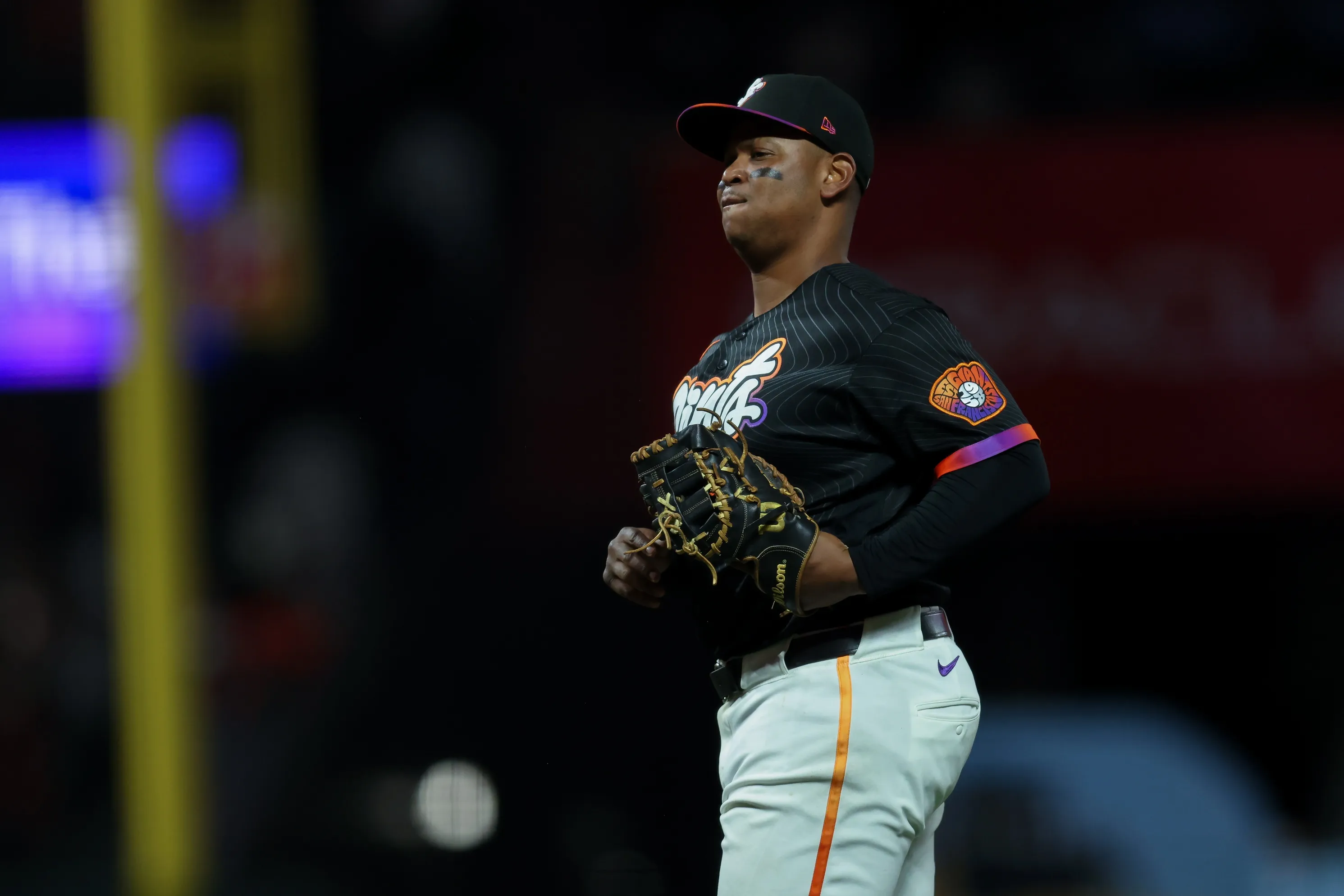Giants Face Tough Rafael Devers Decision as Trade Speculation Intensifies