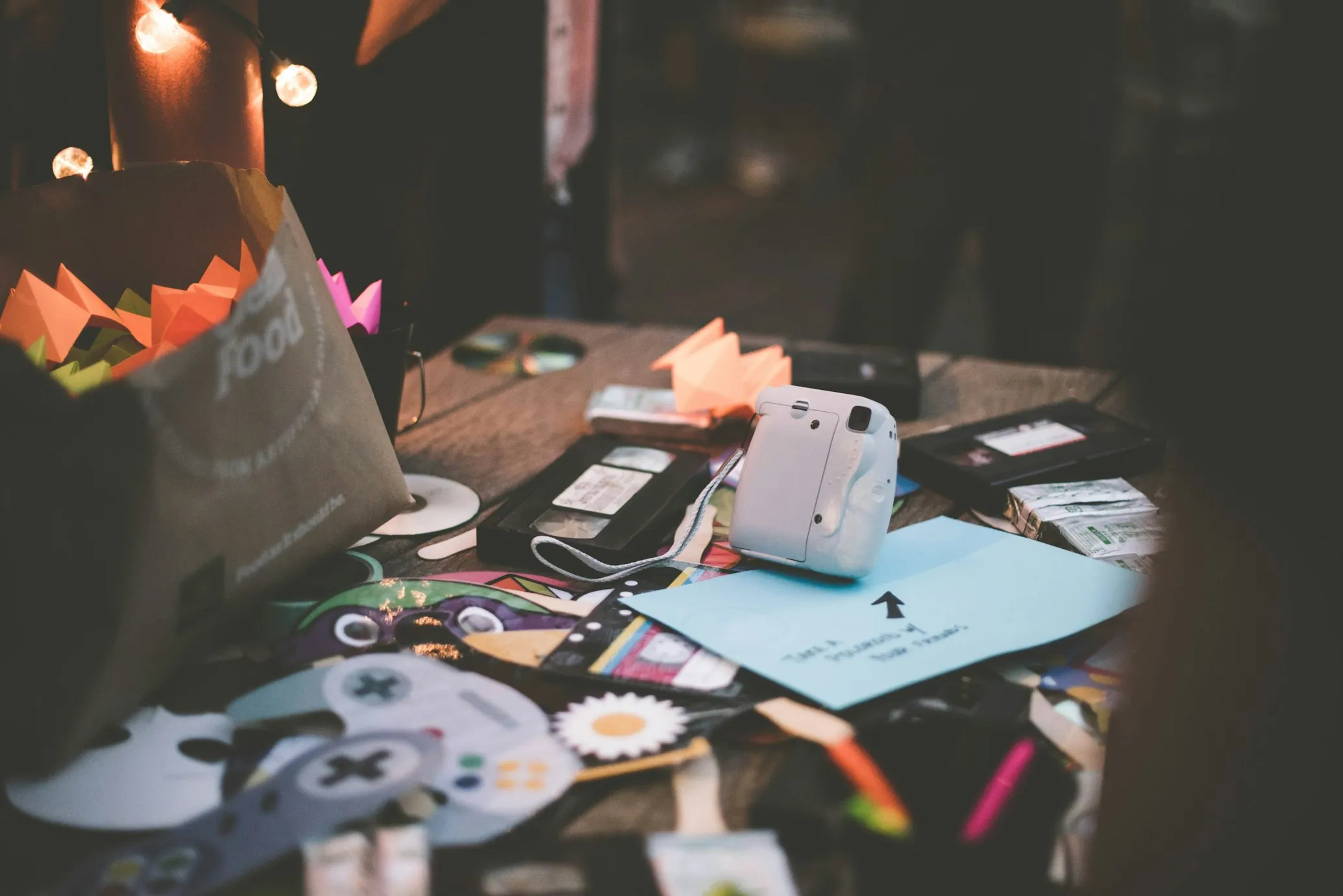  Samantha Gades from Unsplash