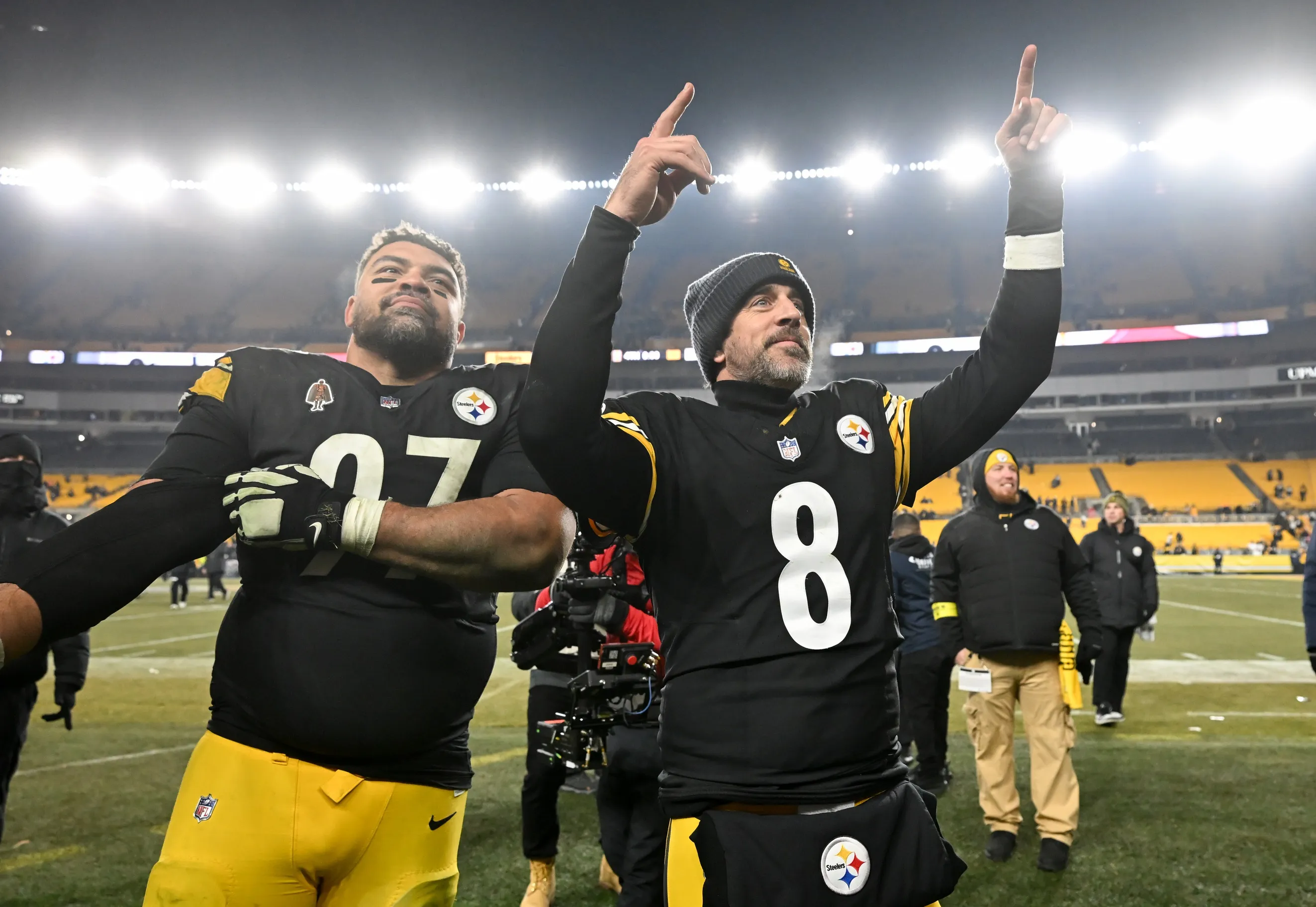 Aaron Rodgers Returns to Playoffs with Steelers After Dramatic Win