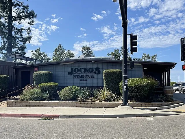 Missvain on Wikimedia Commons