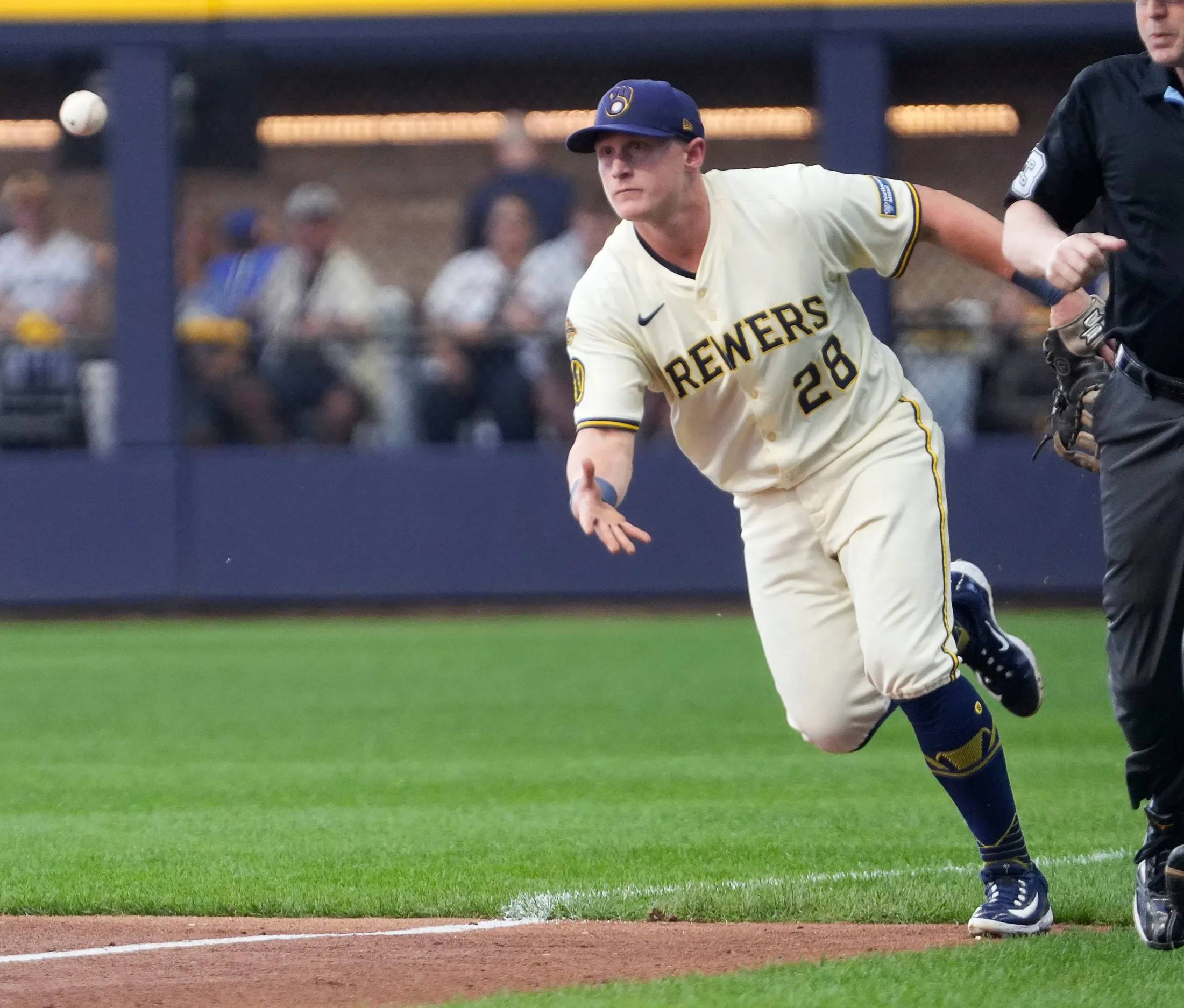 Cubs Set Sights on 2026 Contention Amid Free-Agent Moves and Strong Core