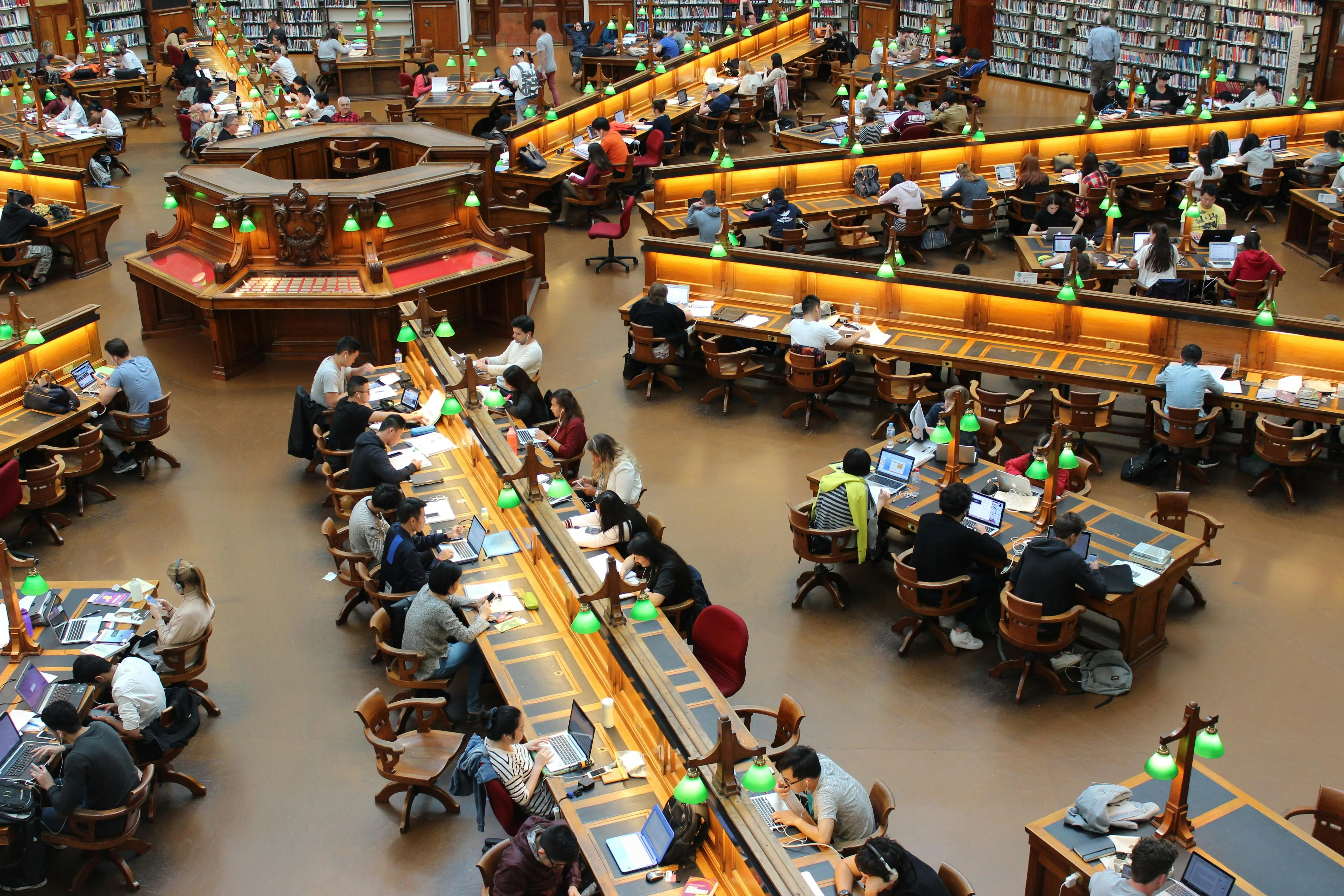 10 Ways Students Learned Research Skills Before Computers