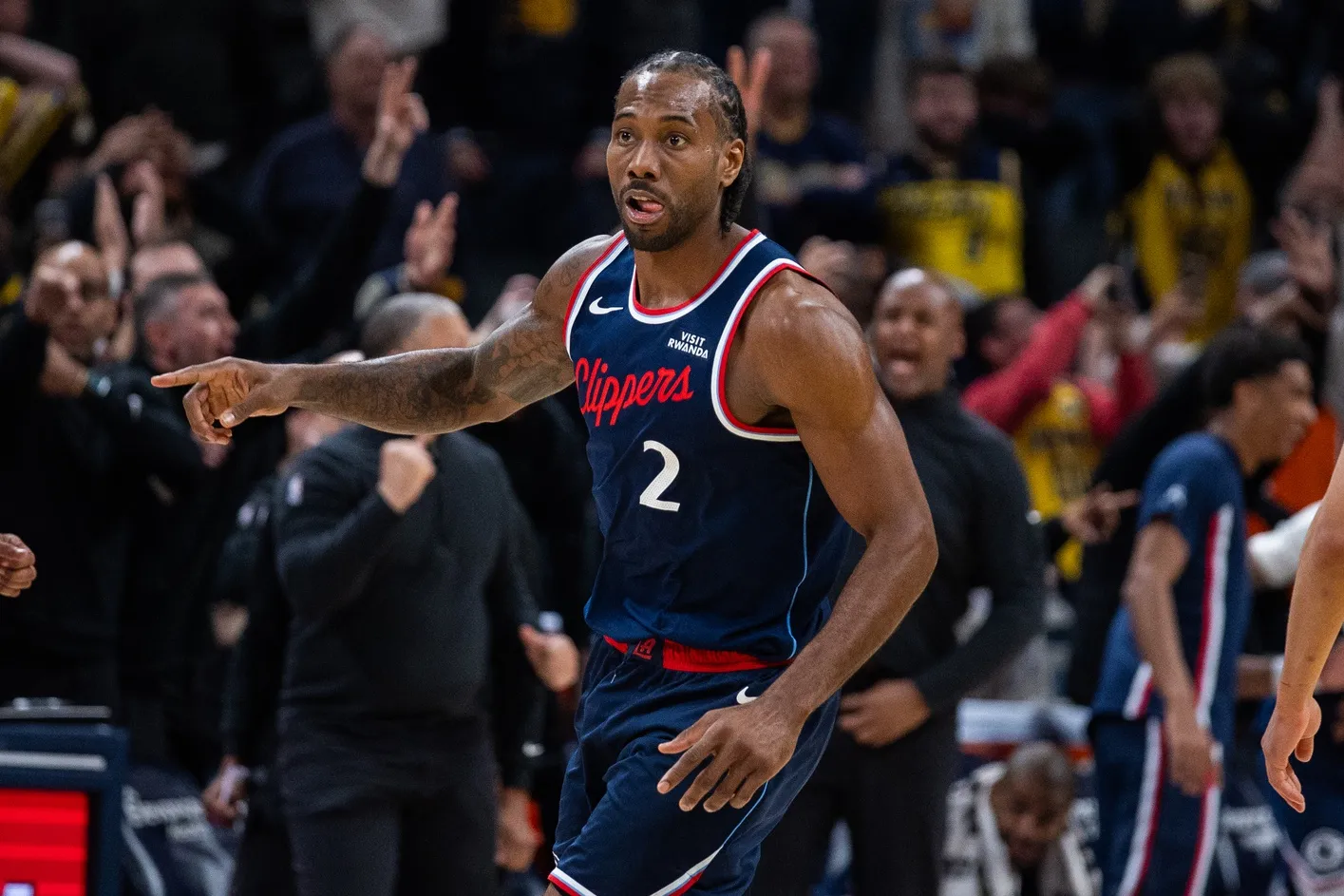 Kawhi Leonard’s Buzzer-Beater Caps Clippers’ Stunning Comeback Win